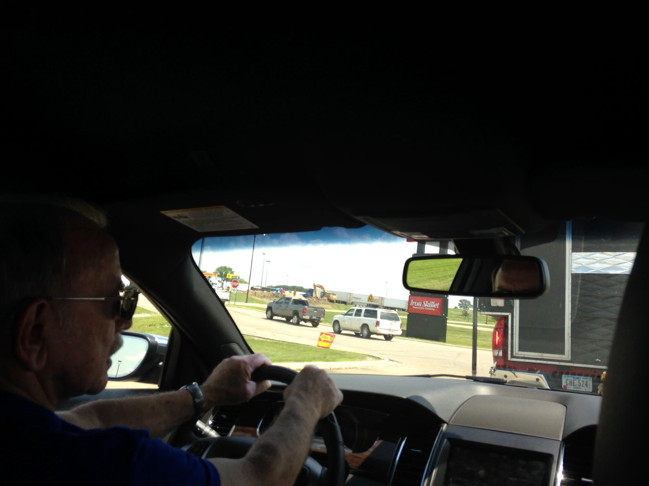 Ashlee-Family-Leaving.jpg