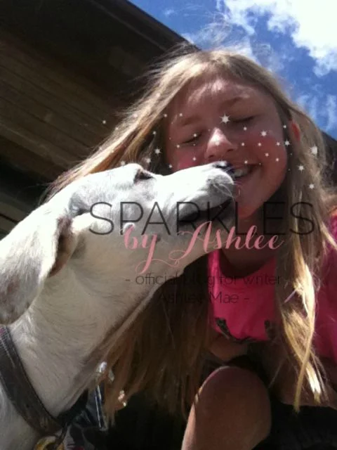 Ashlee-and-Willy-Kisses.jpg