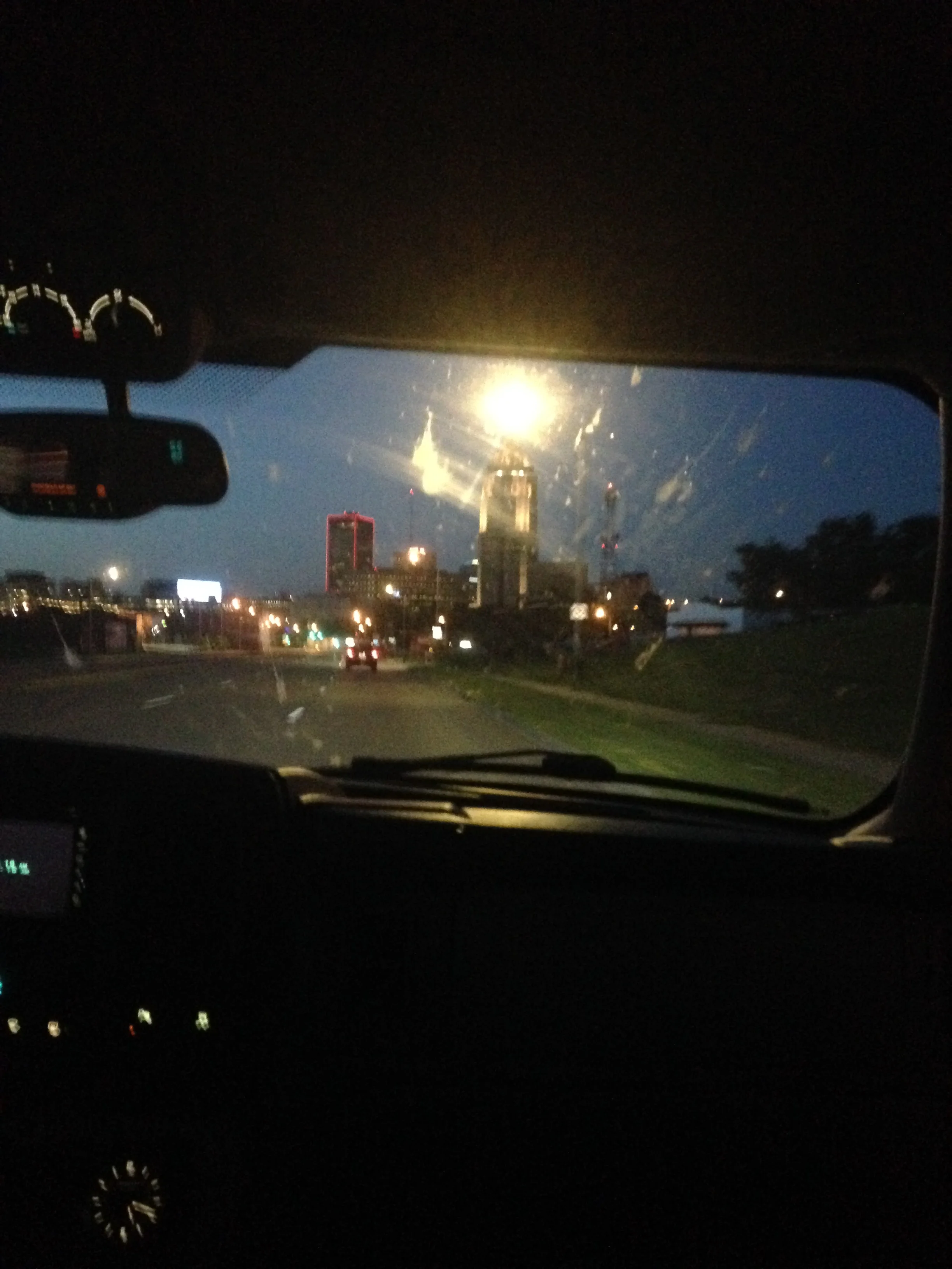 Downtown-Des-Moines.jpg