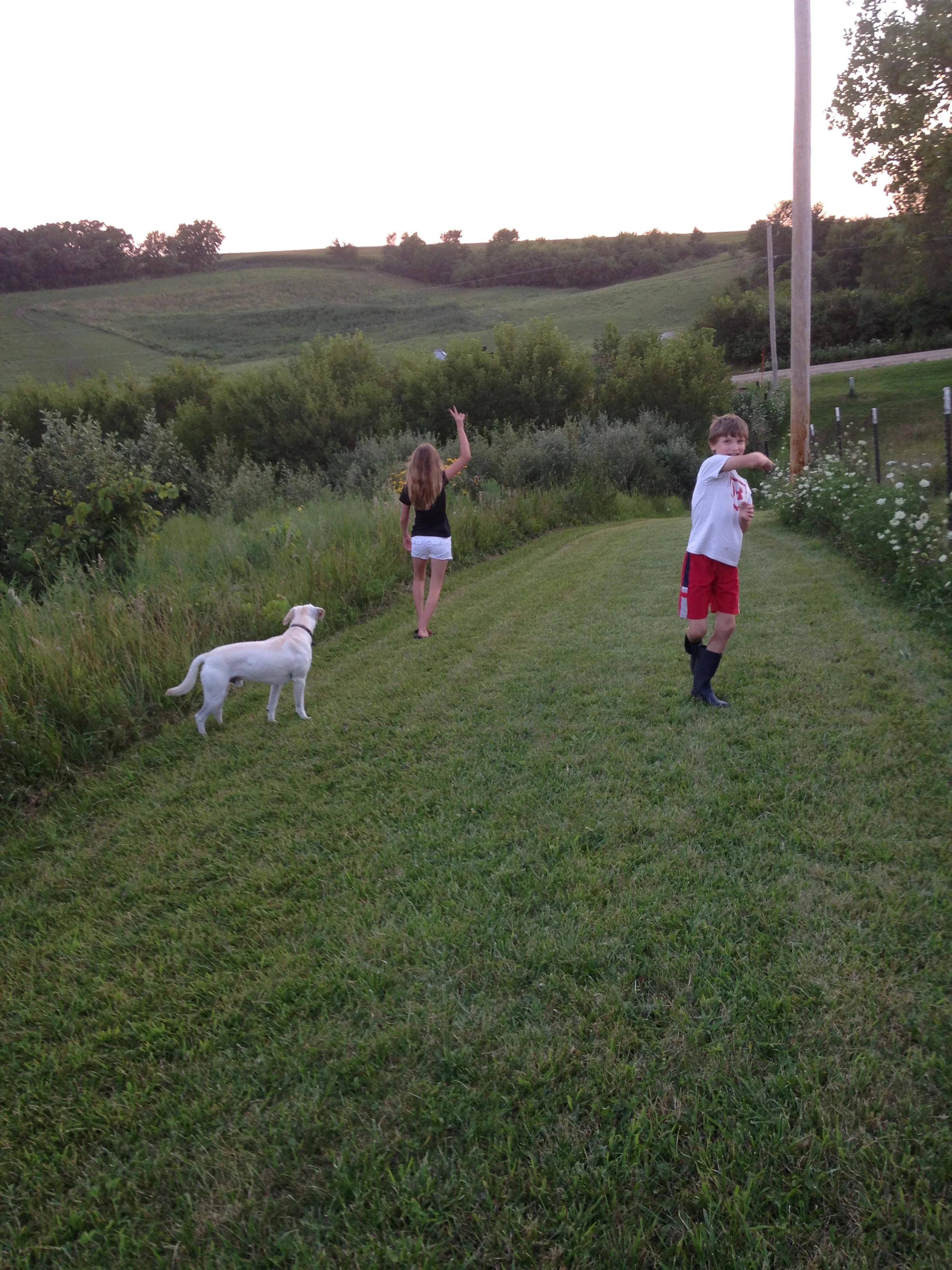 Ashlee-Hunter-and-Willy-Outside.jpg