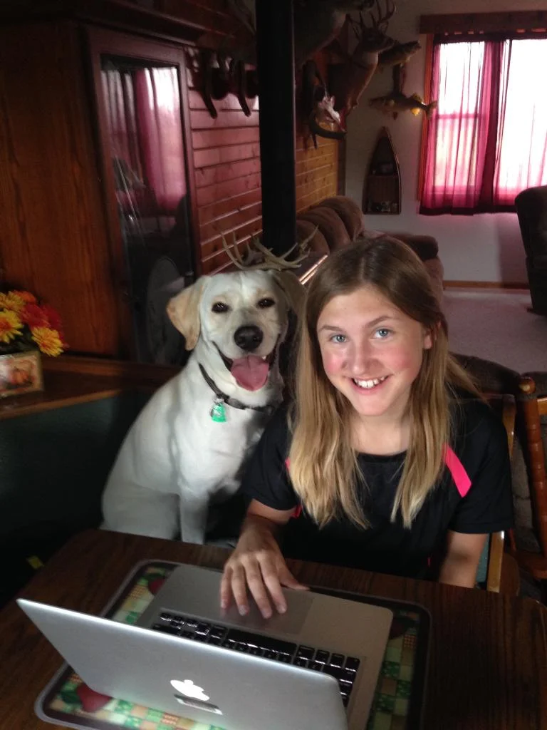 Willy-and-Ashlee-Blogging.jpg