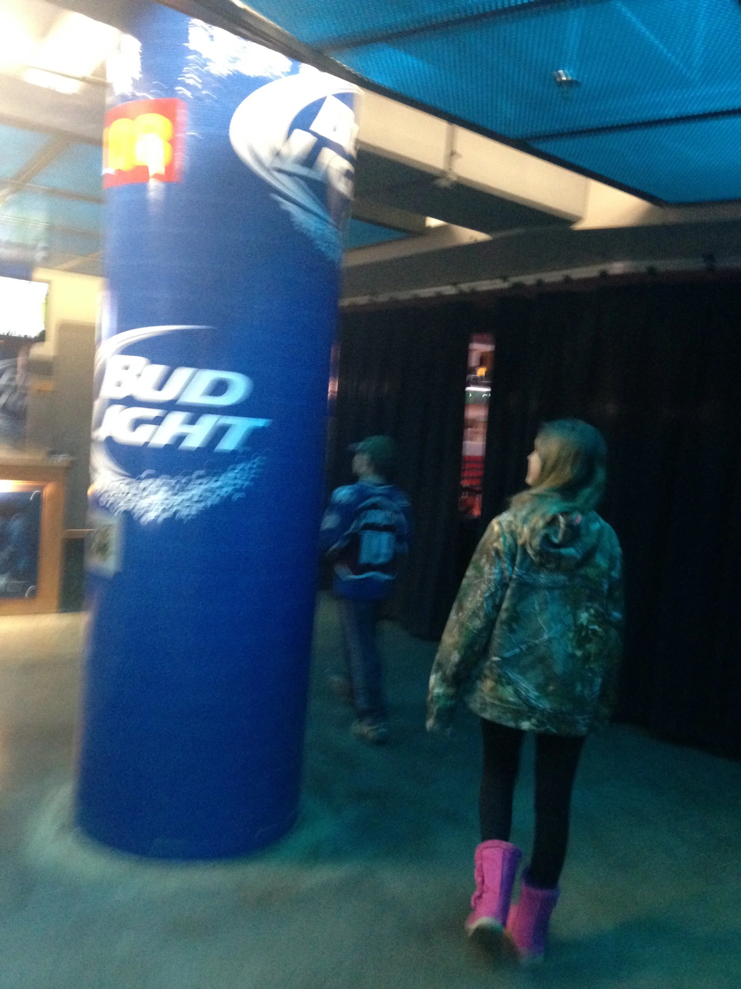 Ashlee-by-Beer-Sign-Wells-Fargo.jpg