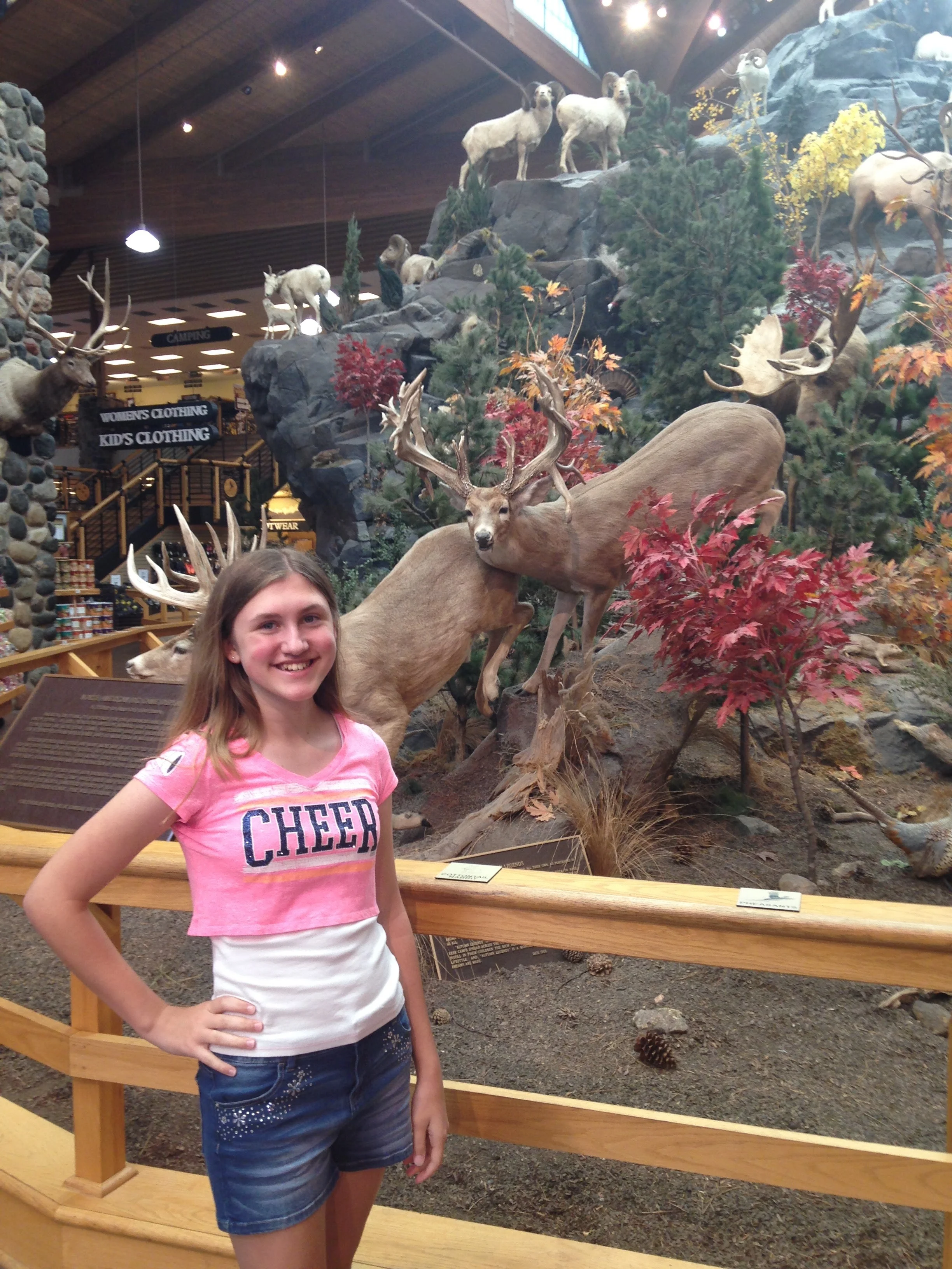 Ashlee-Cabelas-Animals.jpg