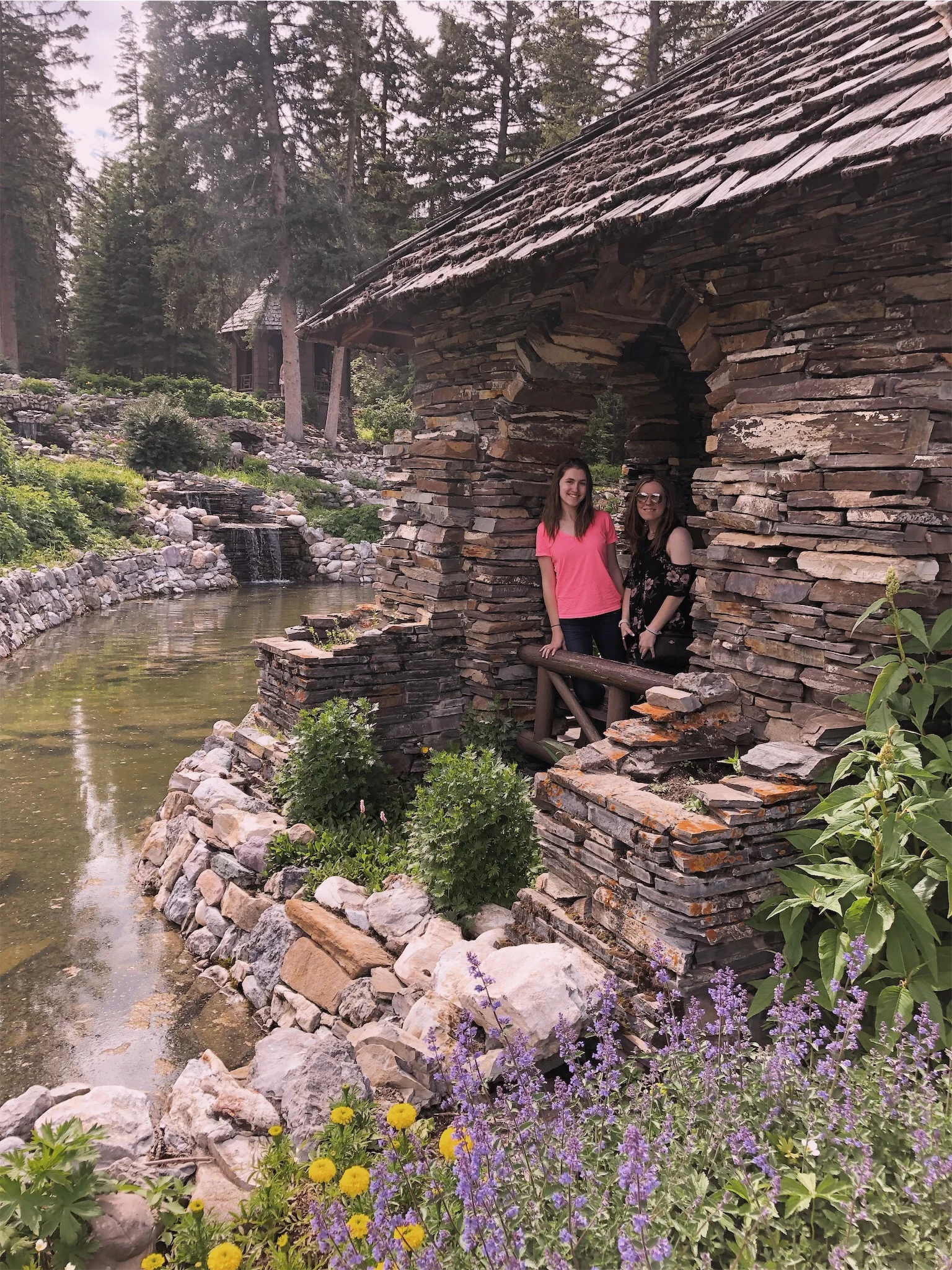 ashlee-kirsten-cascade-of-time-garden.jpg