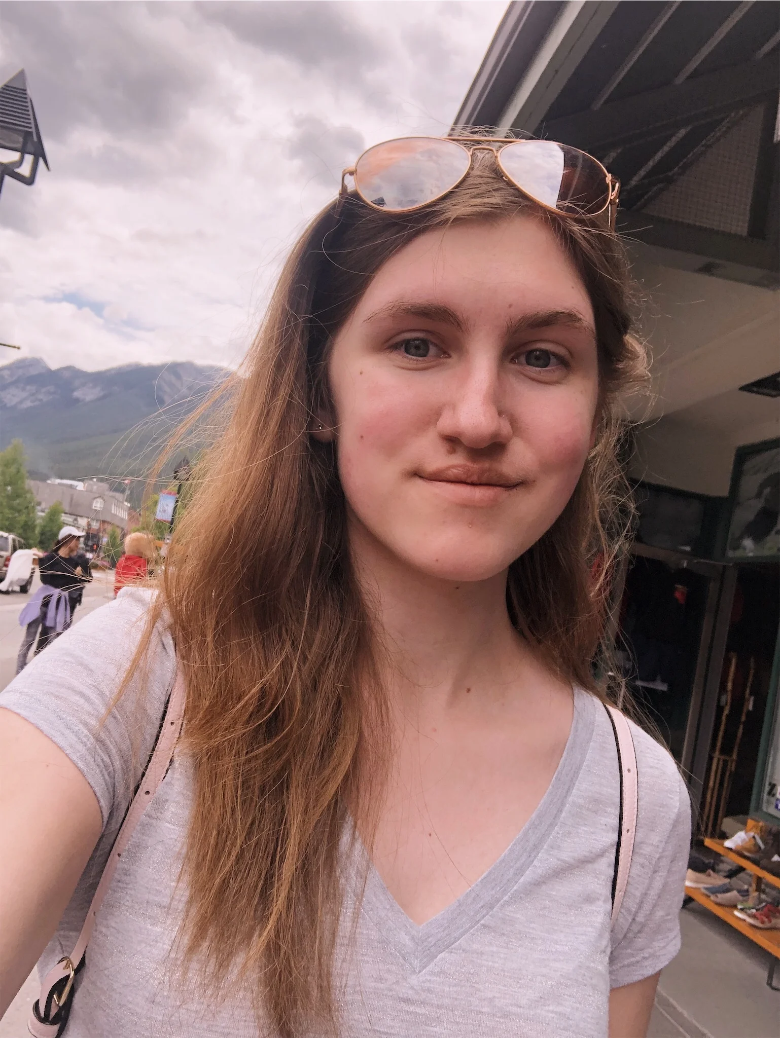 ashlee-downtown-banff.jpg