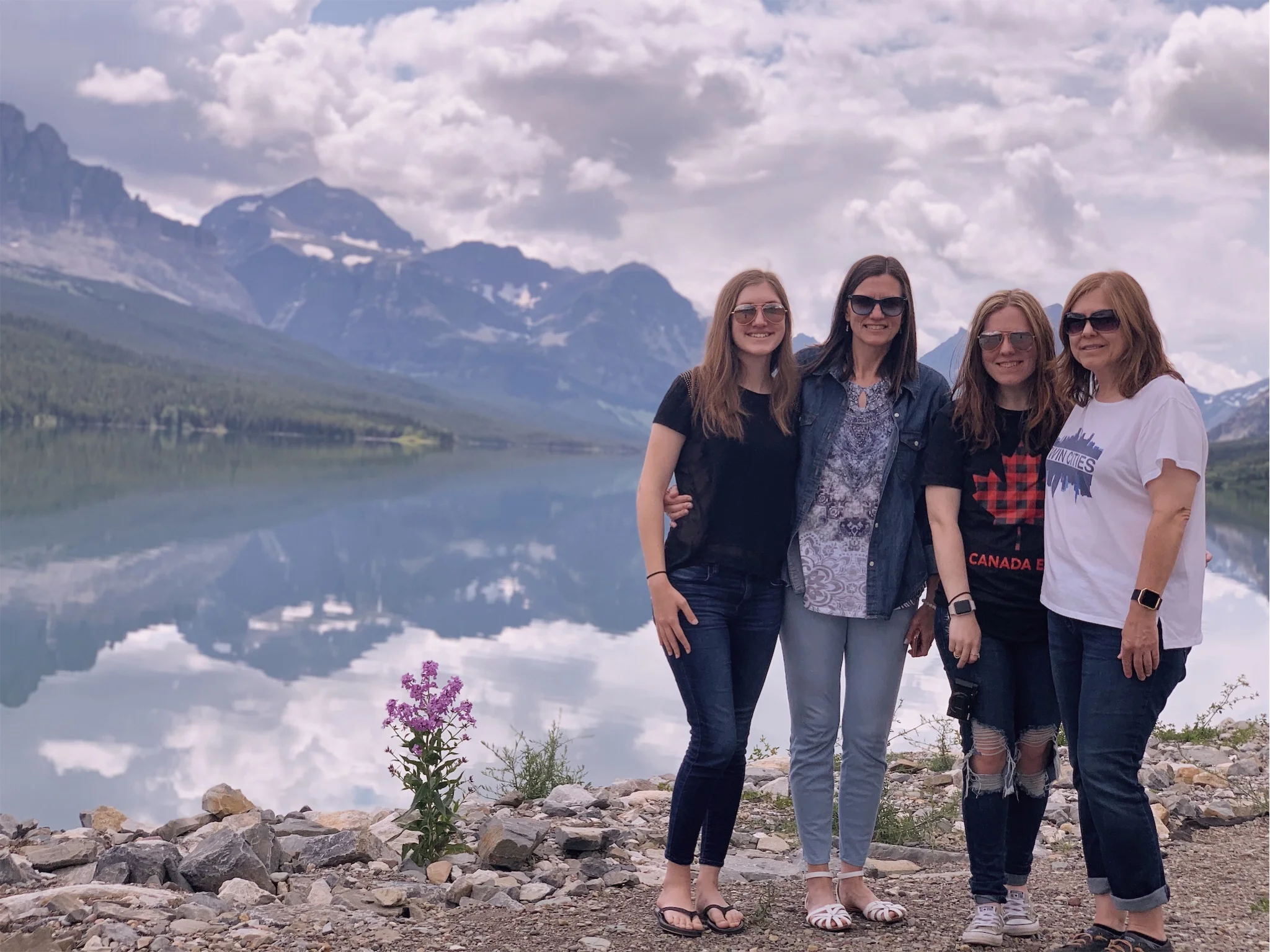 Girls road trip Glacier National Park.jpg