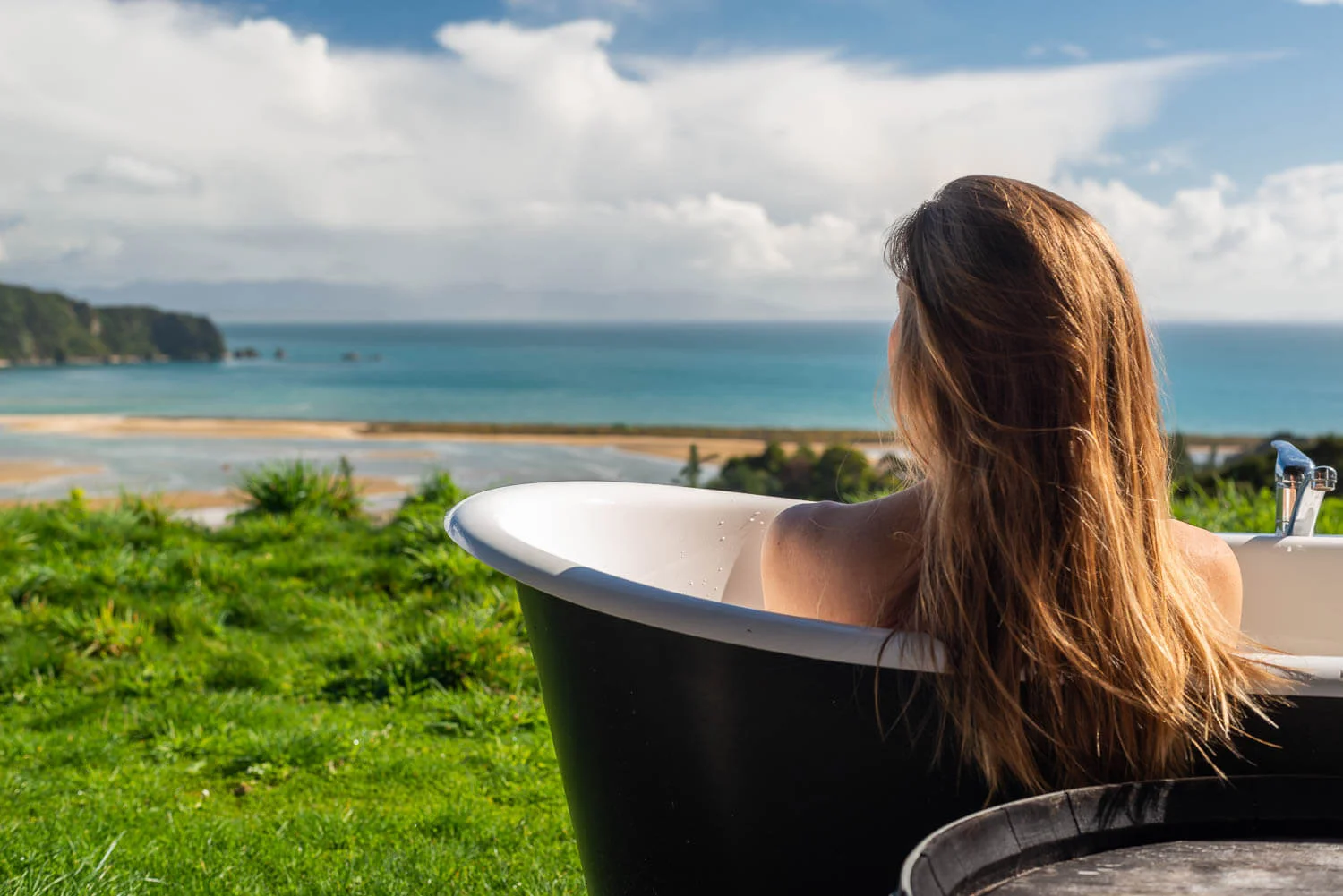 Kiwi bath_OWP5411.jpg