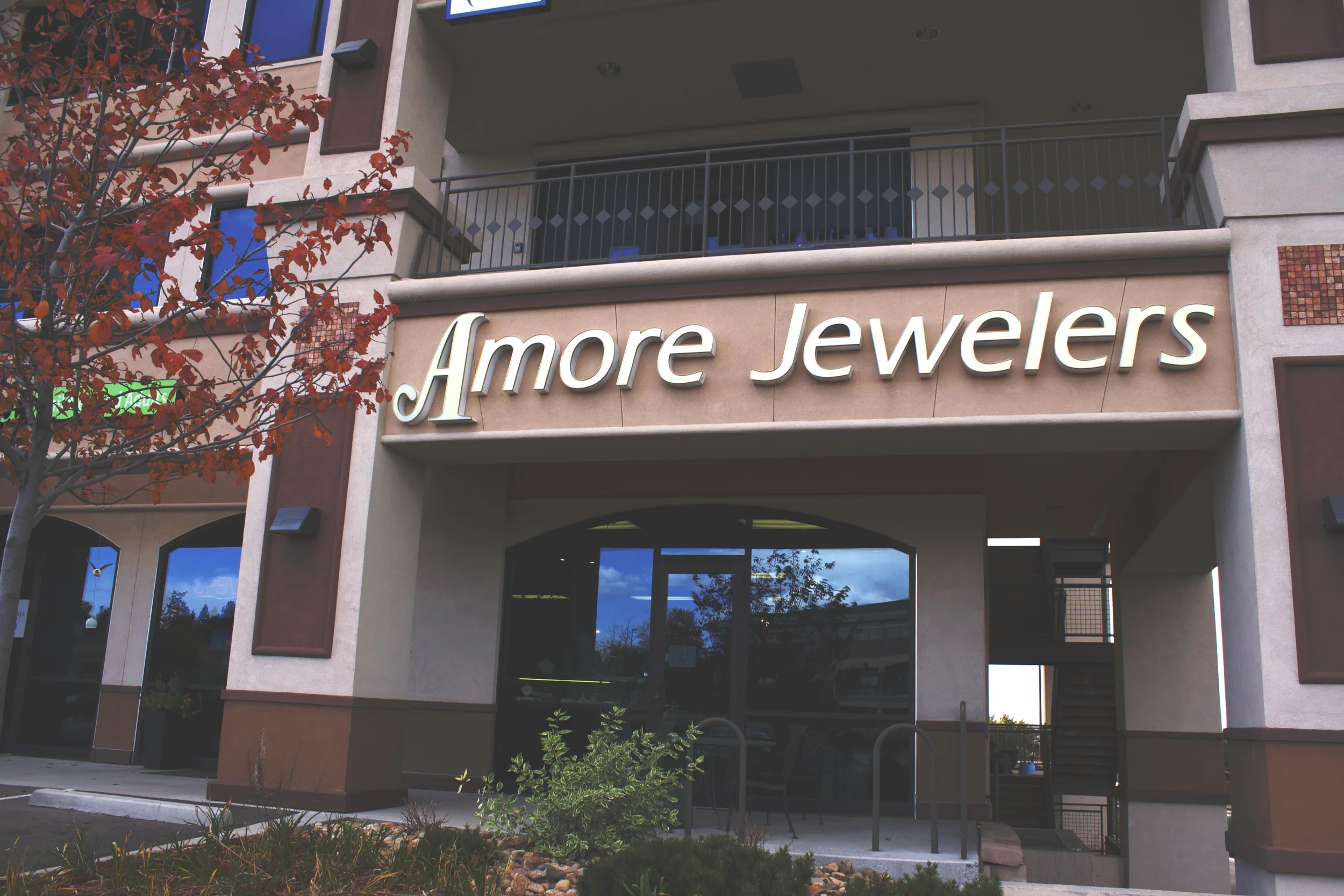 amore-fine-jewelers-storefront.jpg
