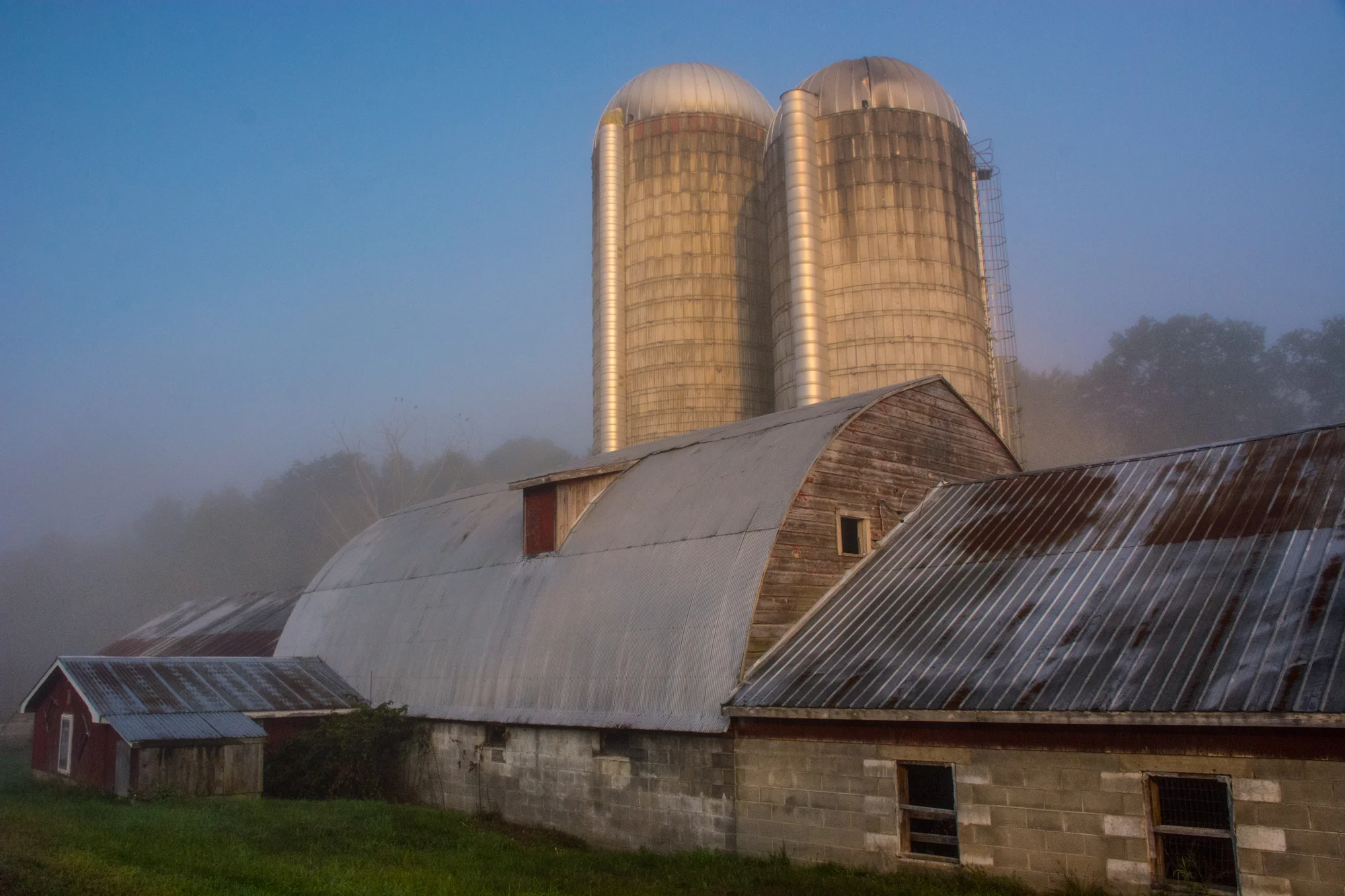 barn