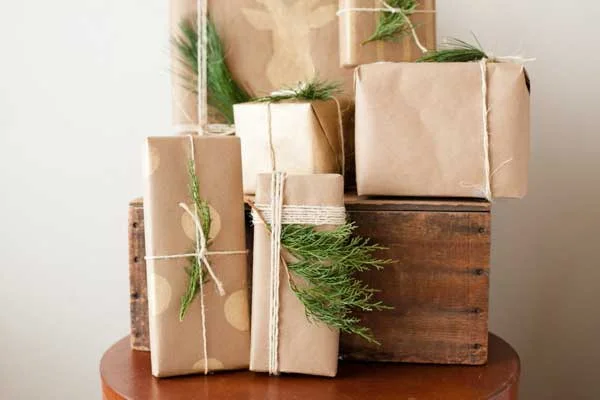 Handmade Presents Are The Best Kind Of Presents - 10 Easy DIY Christmas Gifts