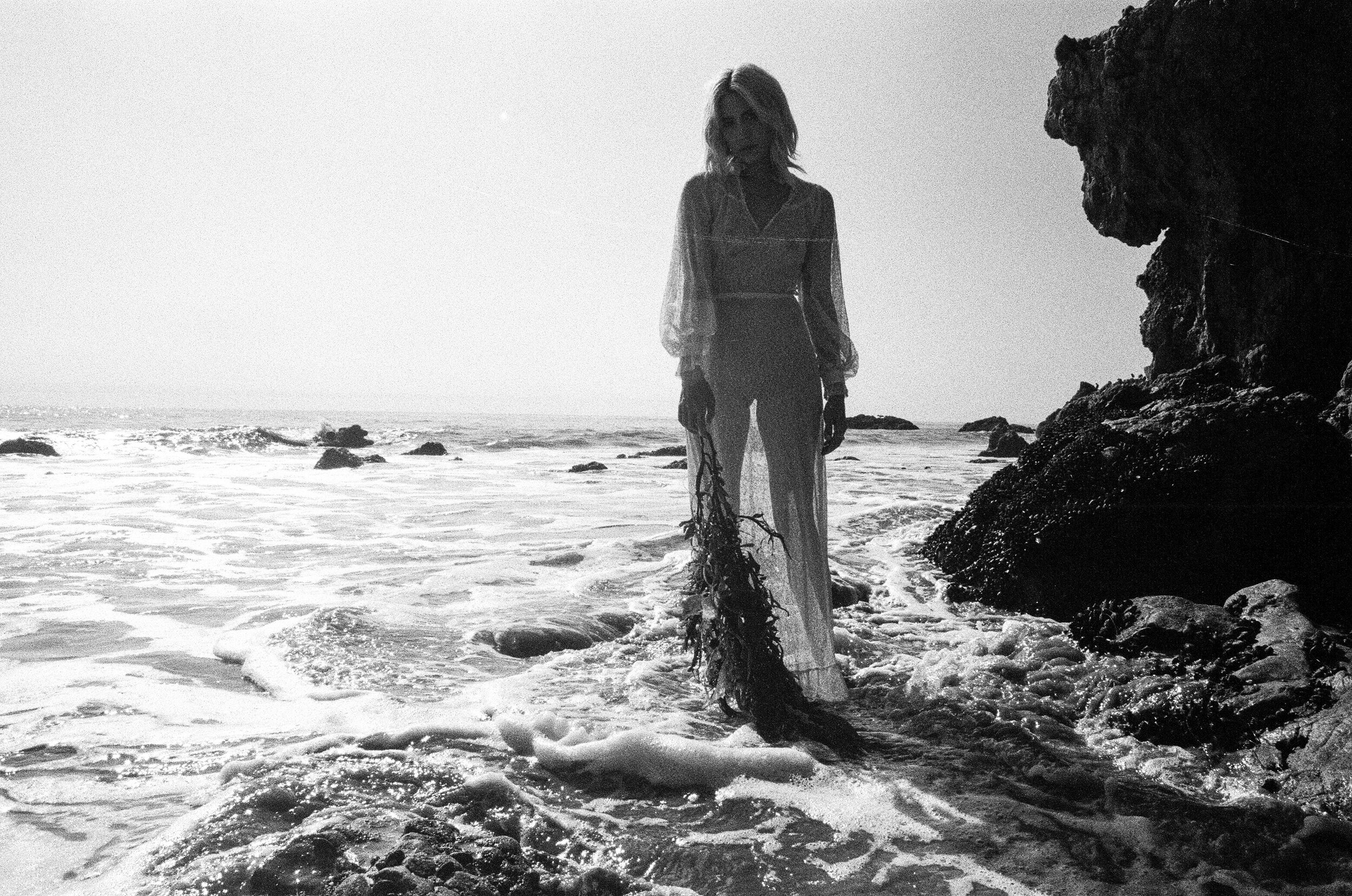 Emily_Malibu_Film-43.jpg