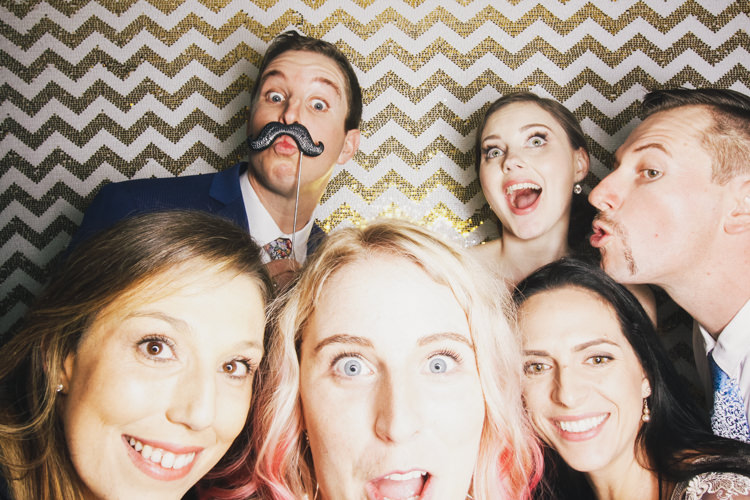 best-bride-brisbane-friends-fun-gambaro-gold-groom-group-shot-hire-hotel-laughing-photo-booth-wedding.jpg