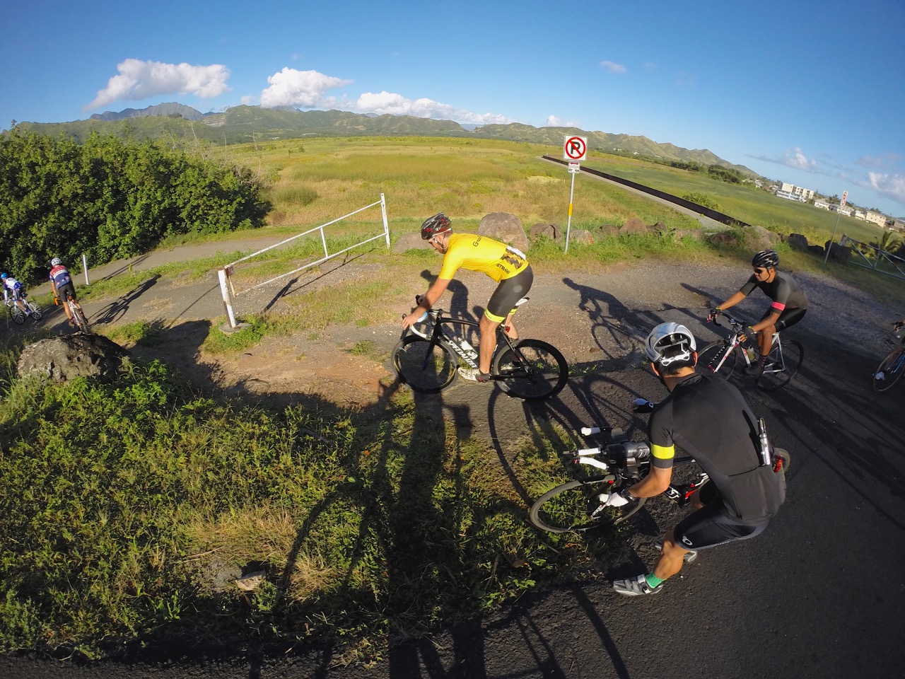 Entering the gravel stretch in Kailua