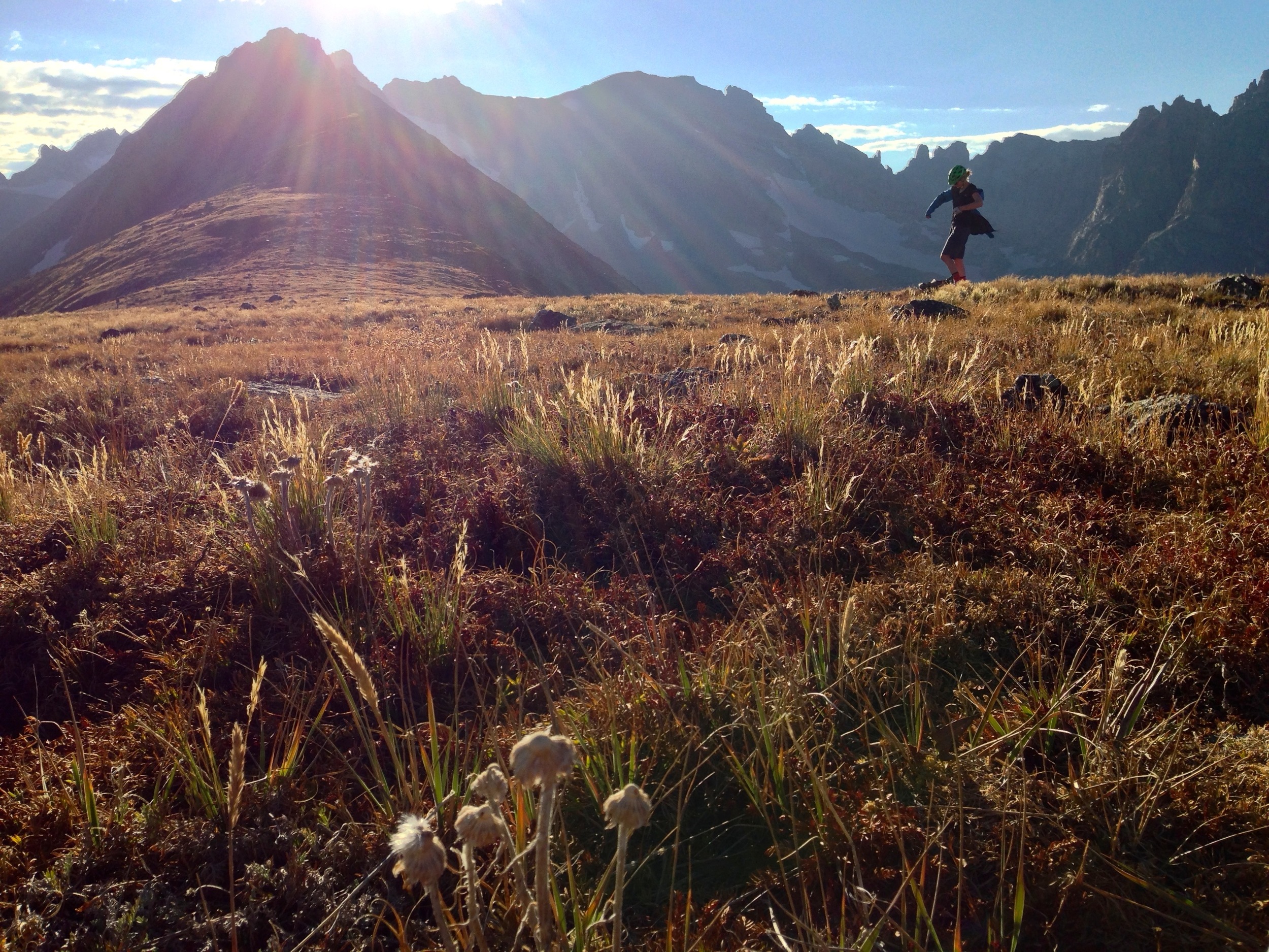 Marlijne C gearing up for the descent down Niwot Ridge, Indian Peaks, CO. 
