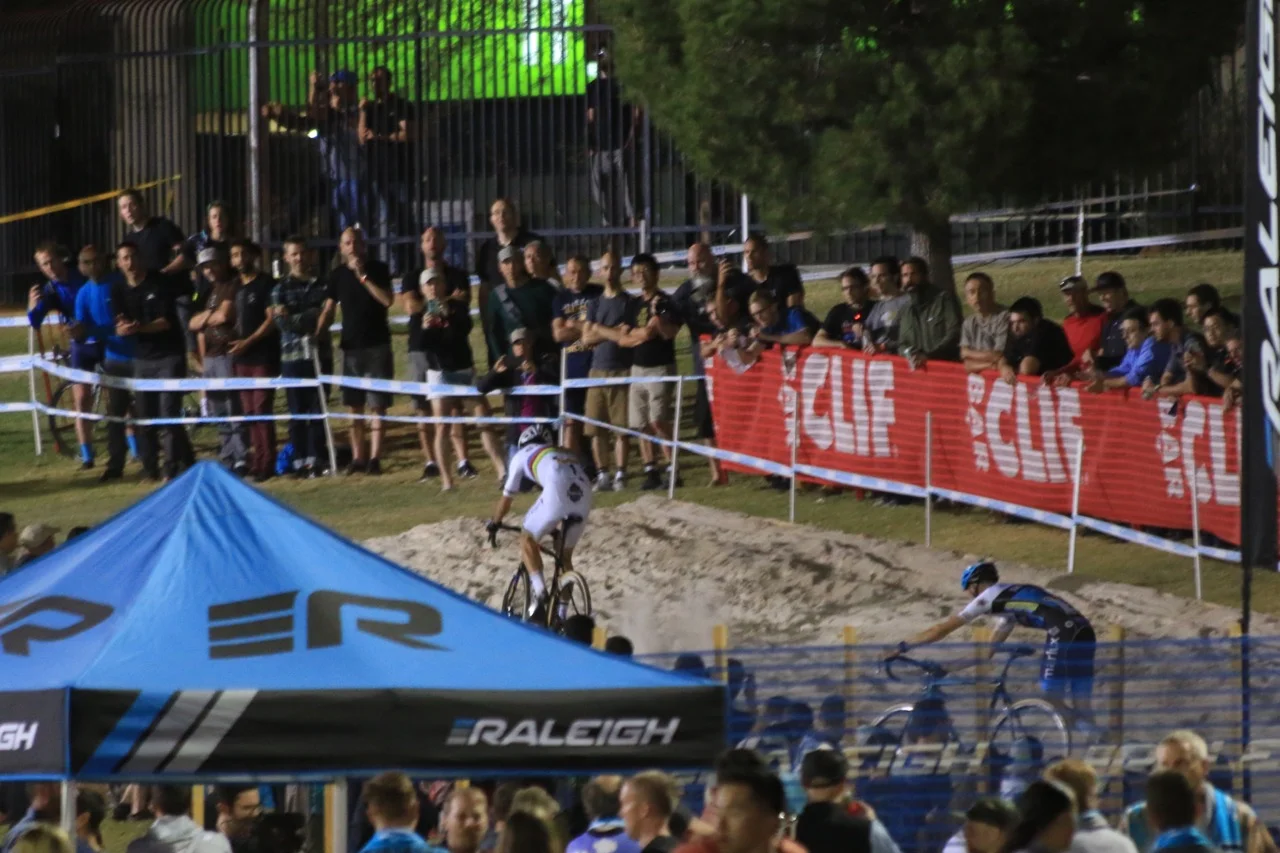 While everyone else had to dismount, Wout powered through the entire sandpit, and thus his winning break began