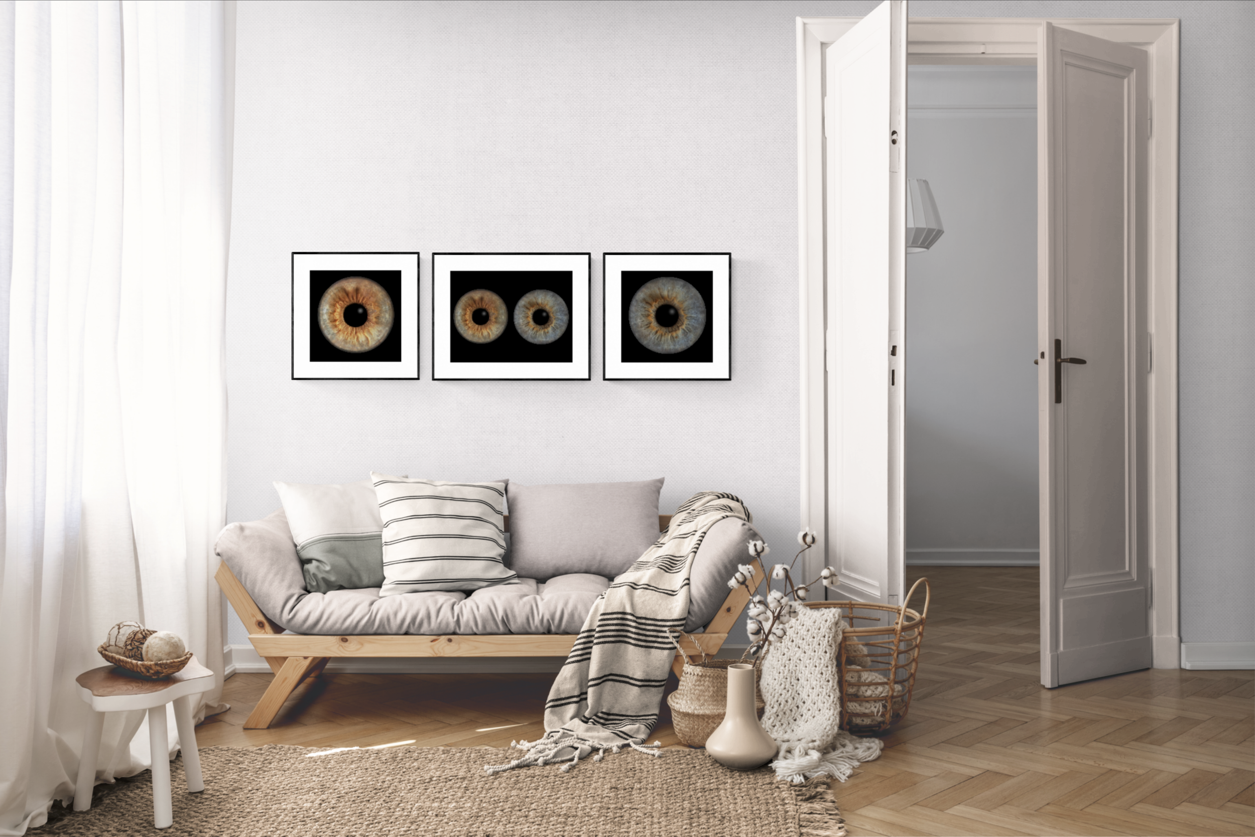 COLLECTION : Solo – Duo – Solo
Exemples : Enfant 1 • Parents • Enfant 2
Formats de cadres : 30×30 • 30×40 • 30×30
Tarif : 180 €
