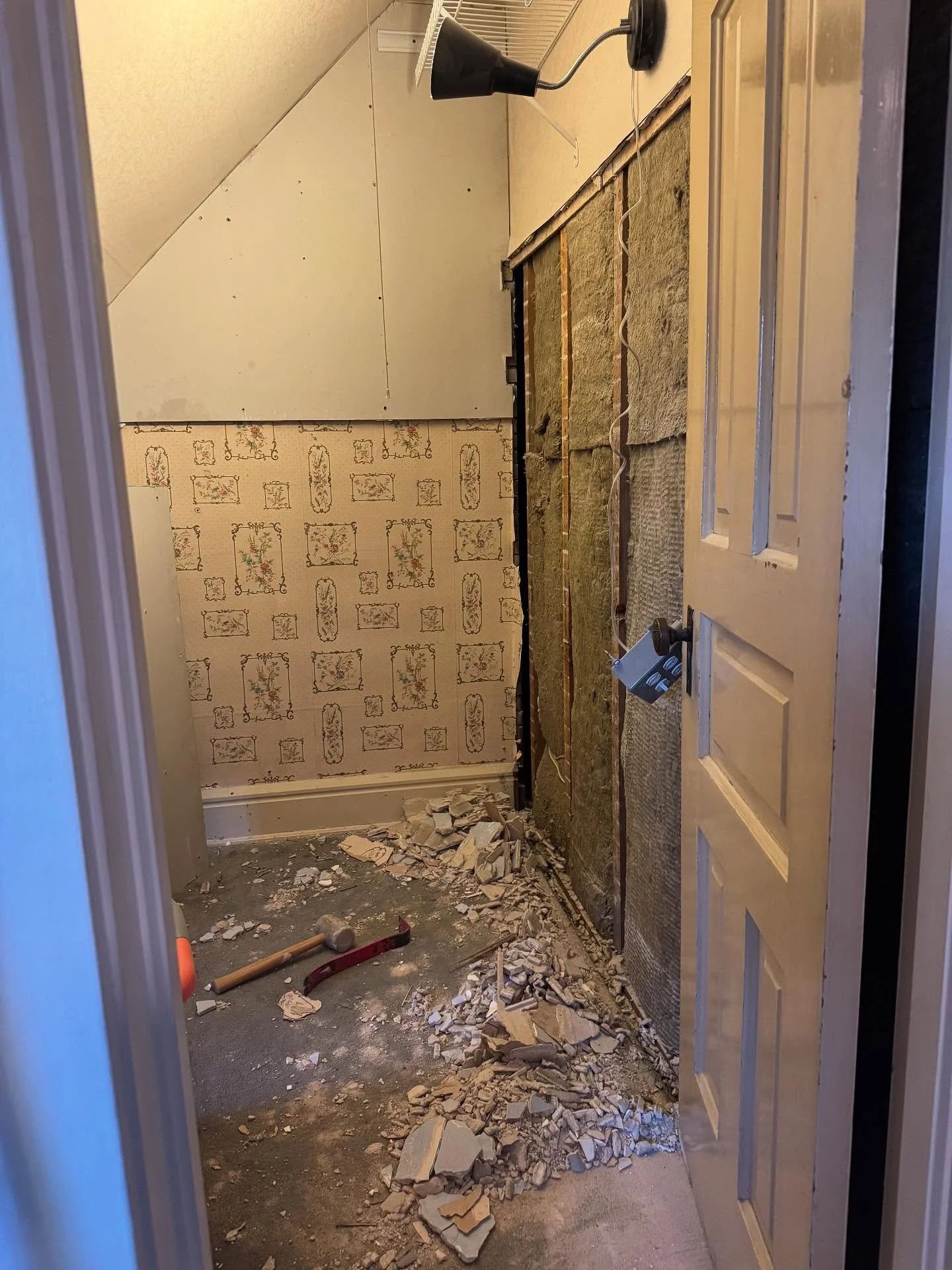 We are slowly&hellip; no wait carefully&hellip; or maybe thoughtfully? Trying to finally finish renovating the big bedroom so Aech can move in and one more room can be down. The closet has the last remaining old carpet in the house, and the wall pape