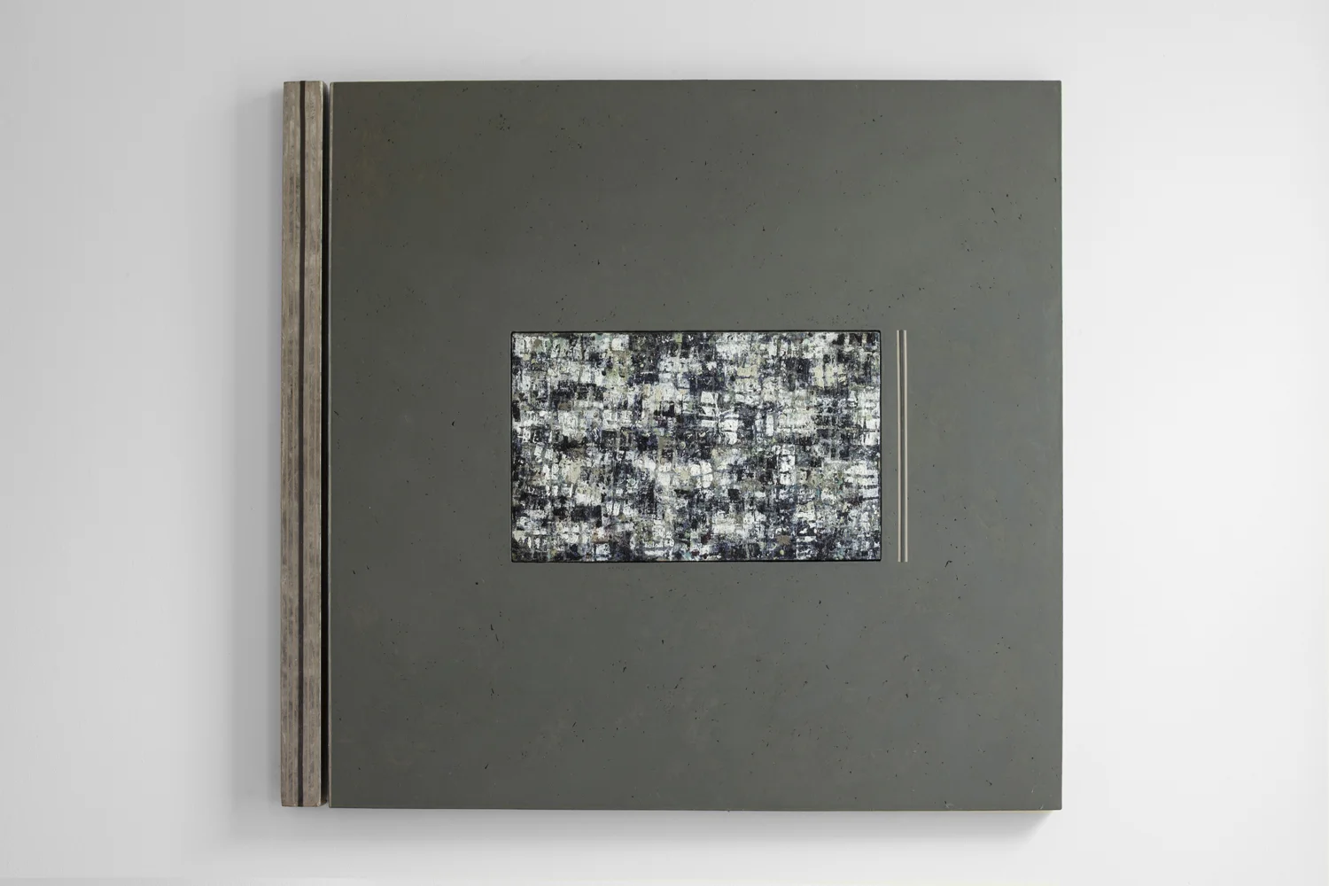  ‘Unity’ diptych (U.P. no 69). Oil on canvas with lead. 108 x 101.5 x 5.5cm    