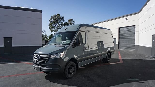 New project! Just picked up a 2019 Sprinter 3500 170&rdquo; Dually.  This is going to be a great moto, camping, and tow van for the @malibuboats ... We&rsquo;re planning on adding a few things like @bajadesignsofficial lights, @dometic fridge, @maxtr