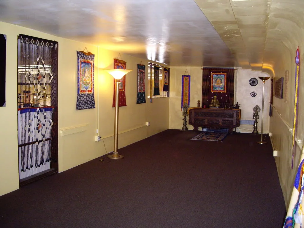 LargeConferenceRoom.jpg