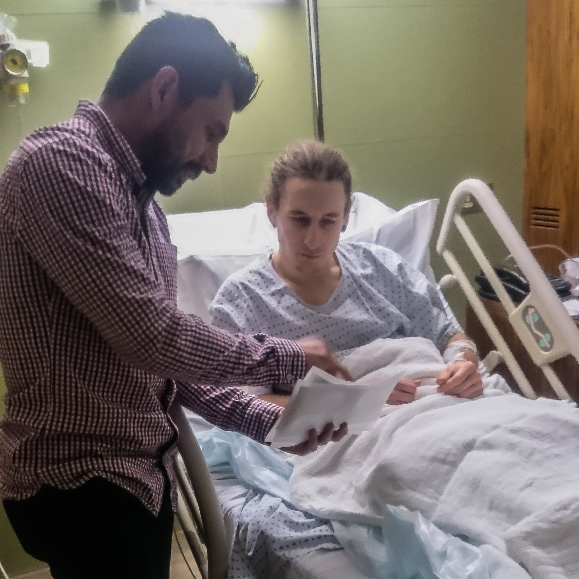 Herbert Trabanino , the company’s physiotherapist came with me to the hospital and spoke with surgeon Prof. Fares Haddad about my rehabilitation and to calm any last minute nerves I may have had.