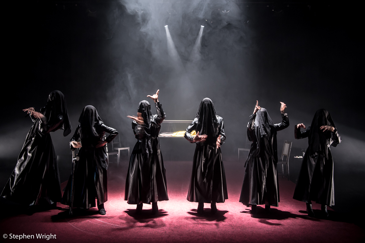 Arthur Pita & HeadSpaceDance 's, Stepmother/Stepfather , performed at The Place , London.