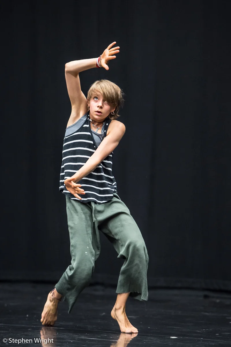 Hannah Mason performing James Gallego Olivio 's work-in-progress during the Sadler's Wells Young Associates Summer School . 