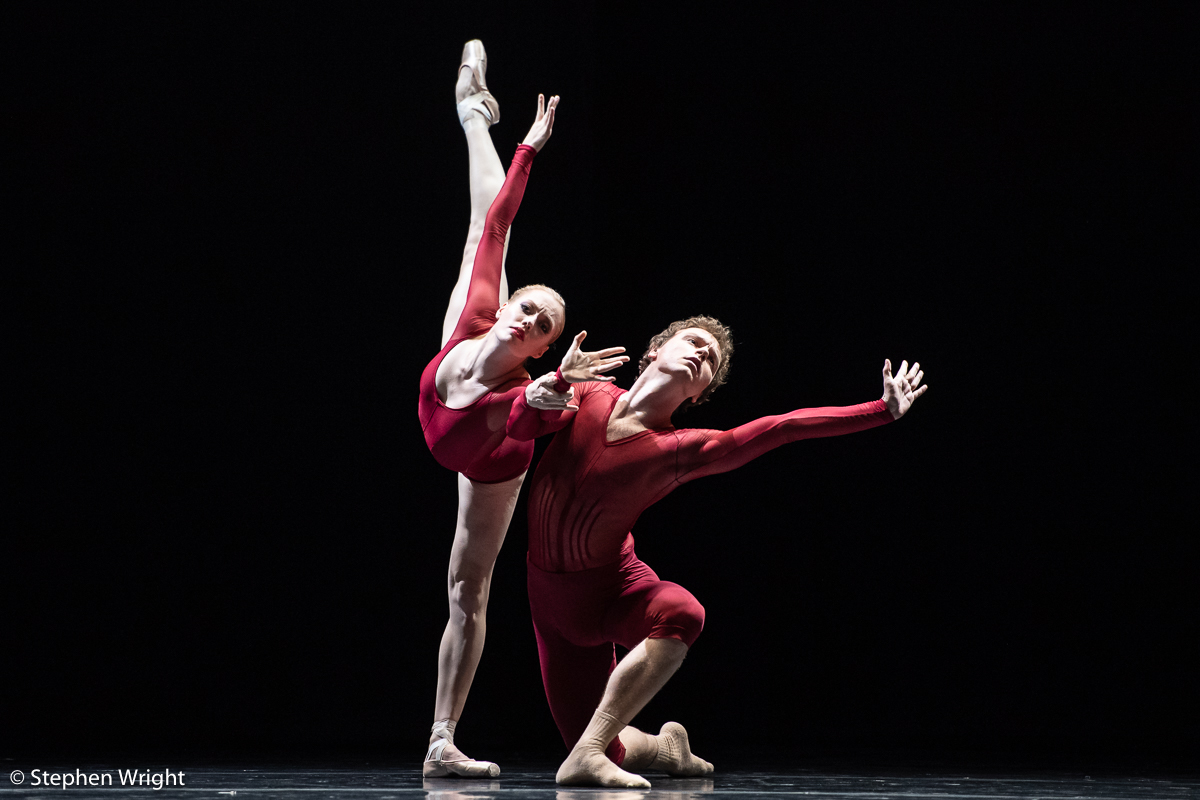 Aidan Gibson and Casey Ouzounis of SemperOper Ballett perform Neue Suite choreographed by William Forsythe .