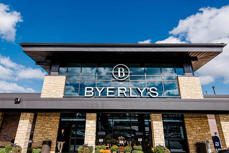 Byerly's-6243-web.jpg