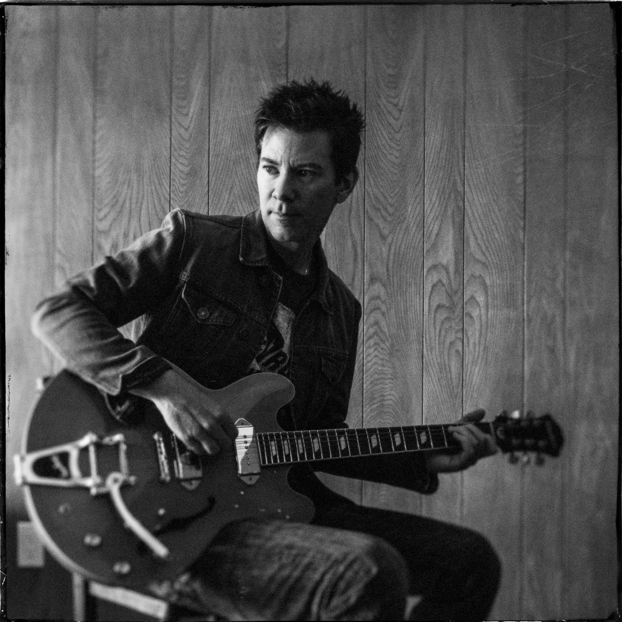 cool photo by Tessa Angus! She also did the photos for my album and some throughout the website. 