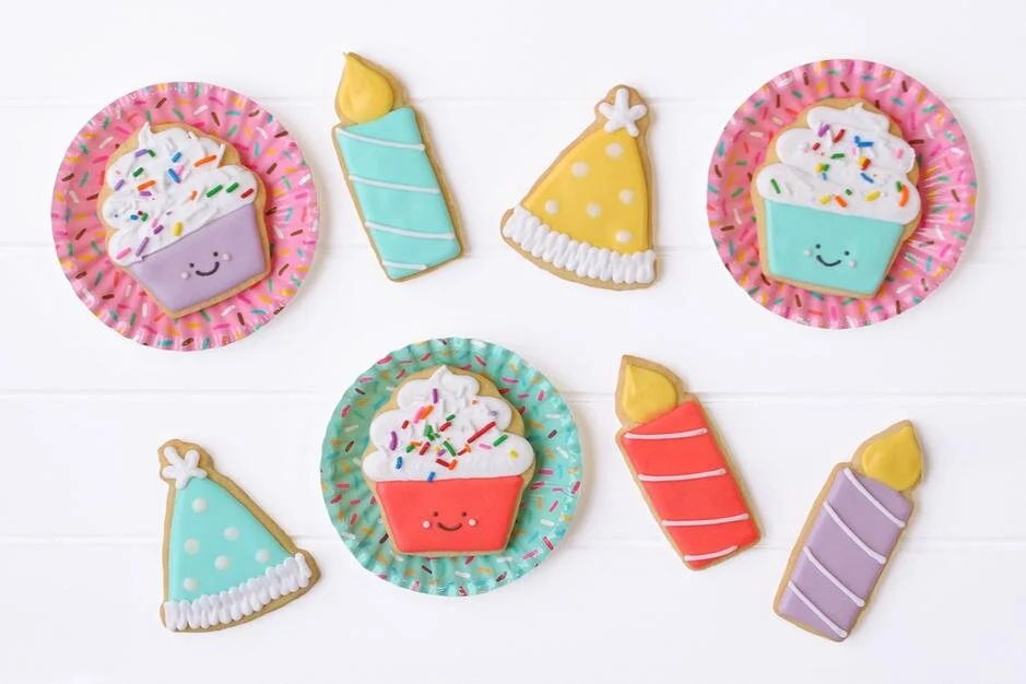a-couple-squares-cookies-cookie-london-toronto.jpg
