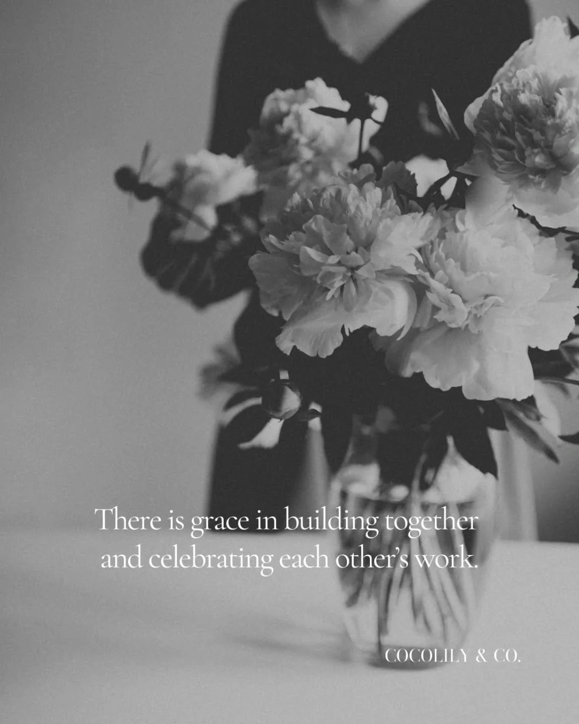 There is grace in building together and celebrating each other's work.⁠
⁠
Let's support each other more.⁠
xxo⁠
⁠
⁠
.⁠
.⁠
.⁠
.⁠
.⁠
⁠
#womensupportingwomen ⁠
#WomenInBusiness #FemaleEntrepreneurs #collaborationovercompetition #COCOLILYandCO