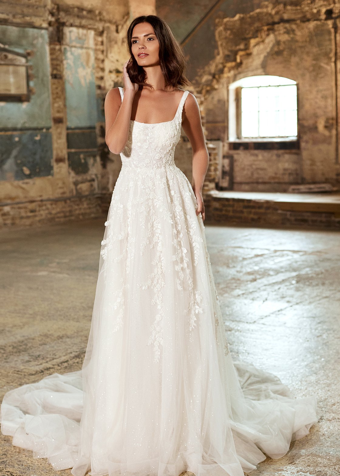 Discounted designer wedding dresses available