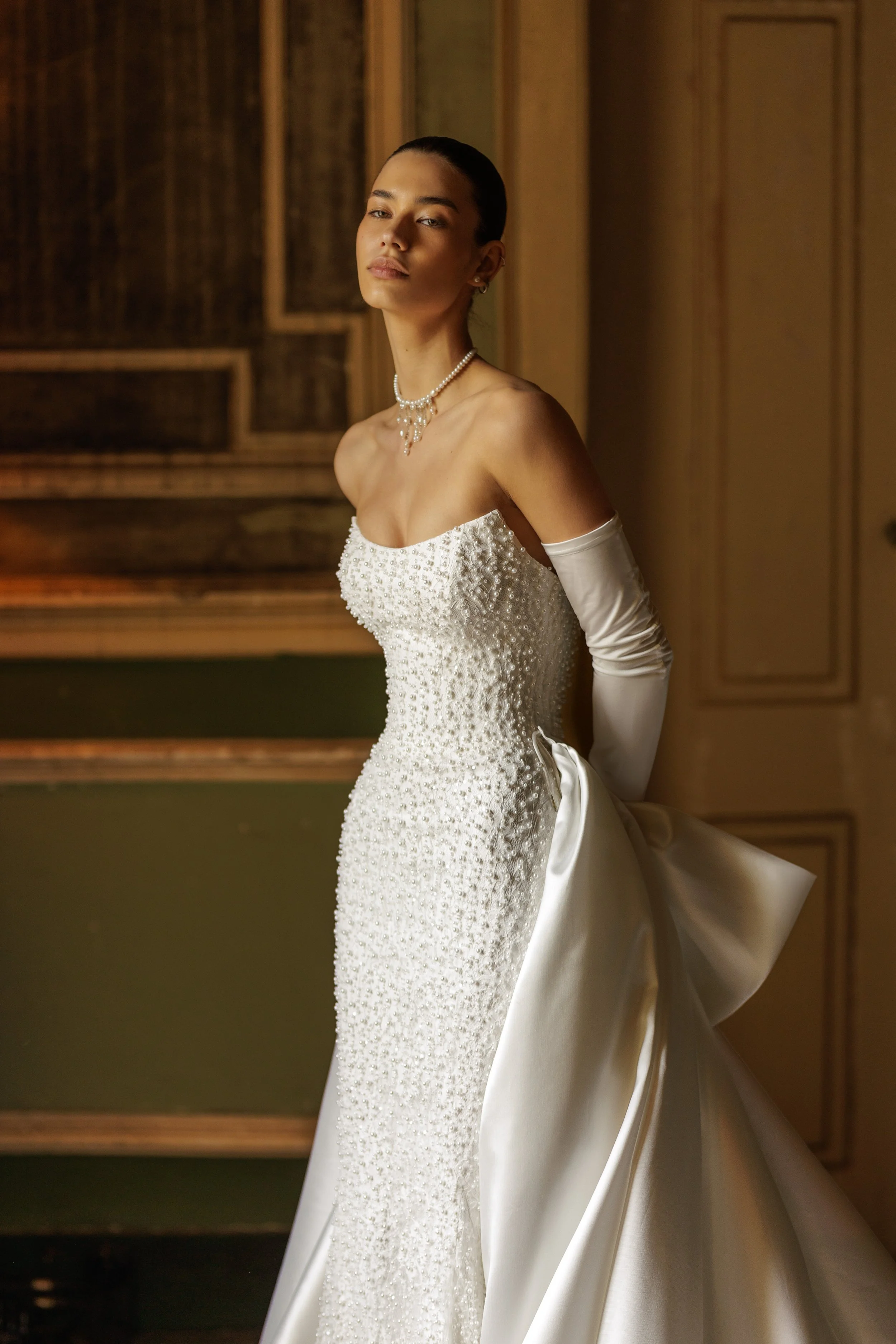 Aretemis + Overskirt