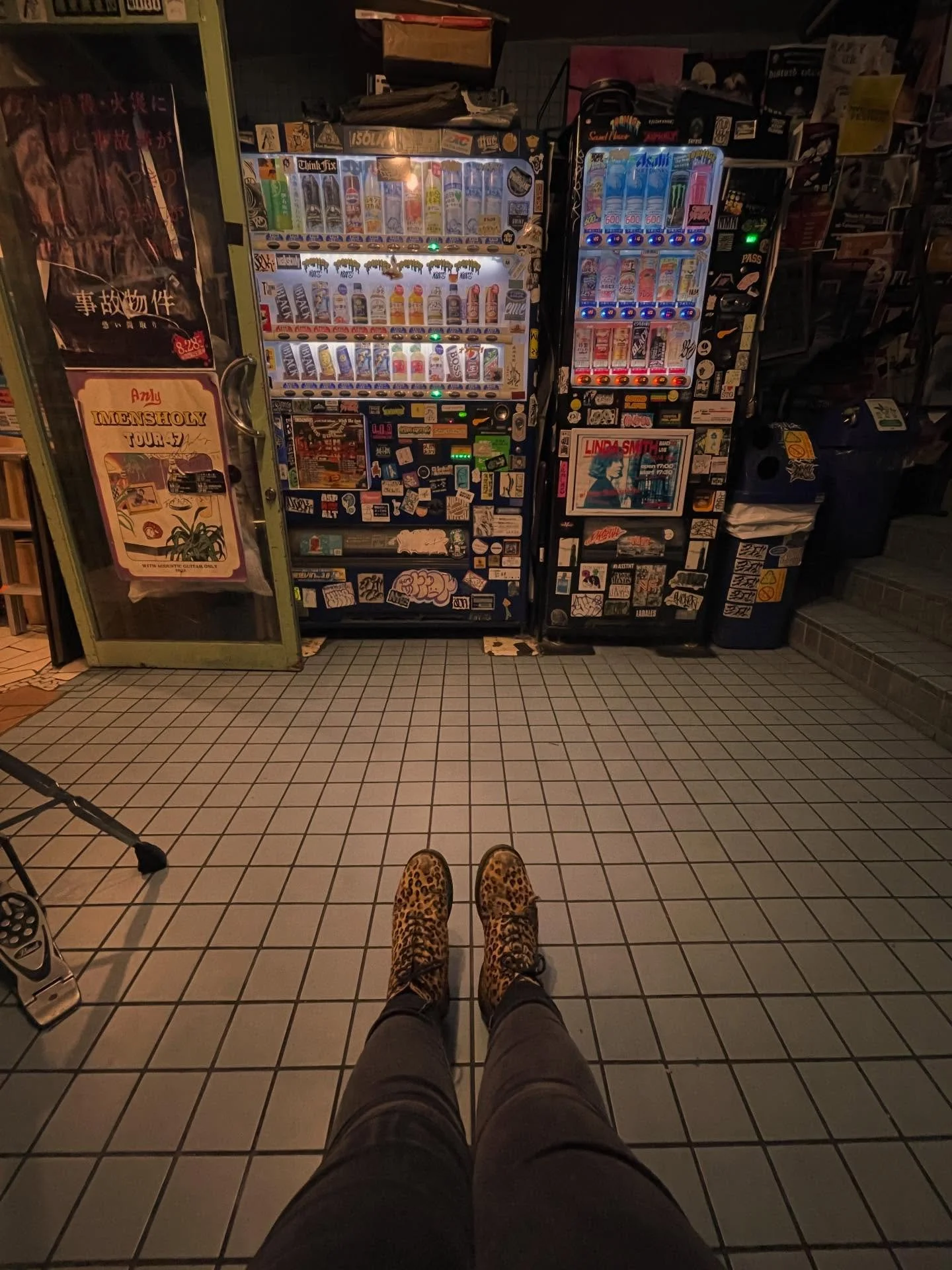 Mid trip Japan photo dump.

Back in the studio December 1 // Holiday ordering closes December 1 // Local Berlin shopping thru December 15 // closed December 16- January 27

1. These boots are made for walkin&rsquo; in Takamatsu
2. Truths
3. Noted
4. 