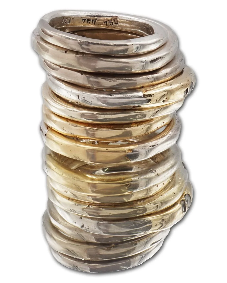 Let's talk about gold. If you follow any jewelry accounts, you are probably aware of the spiking metal prices. I am not (exactly) here to talk about that. 

Although prices are high, there are many options to choose a lower karat (less fine gold), or