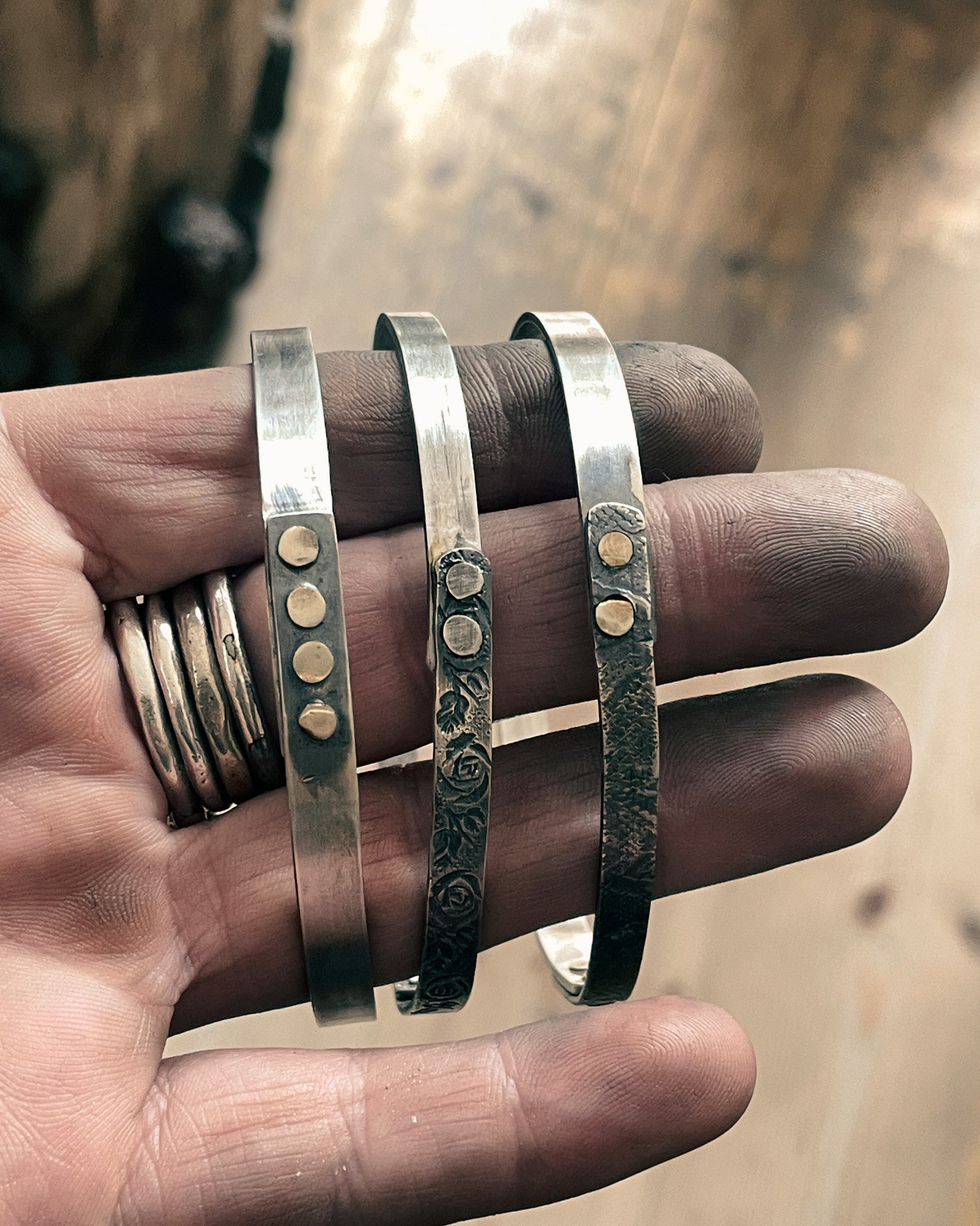 rivetbracelet-5.jpg