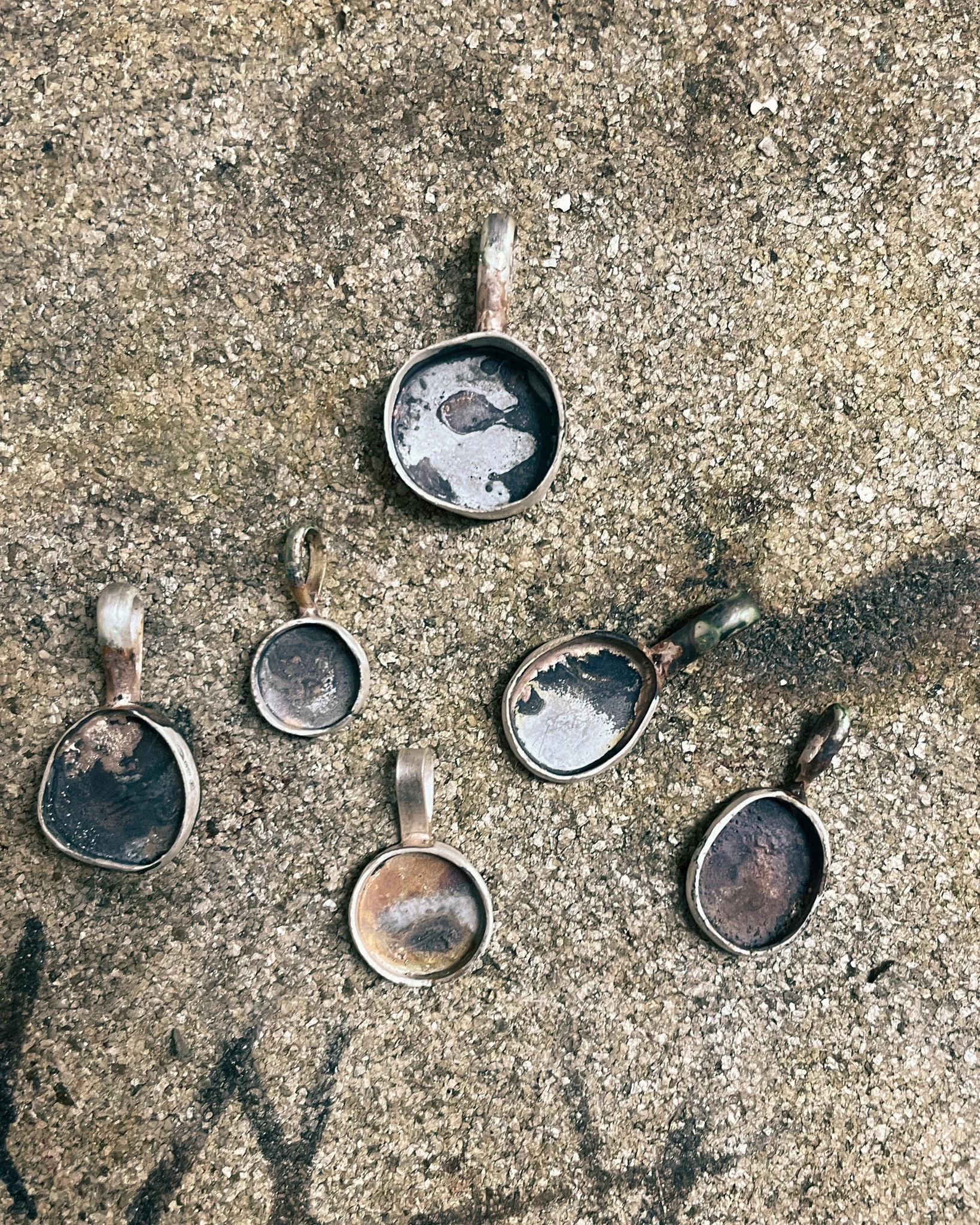 bezel pendant-4.jpg