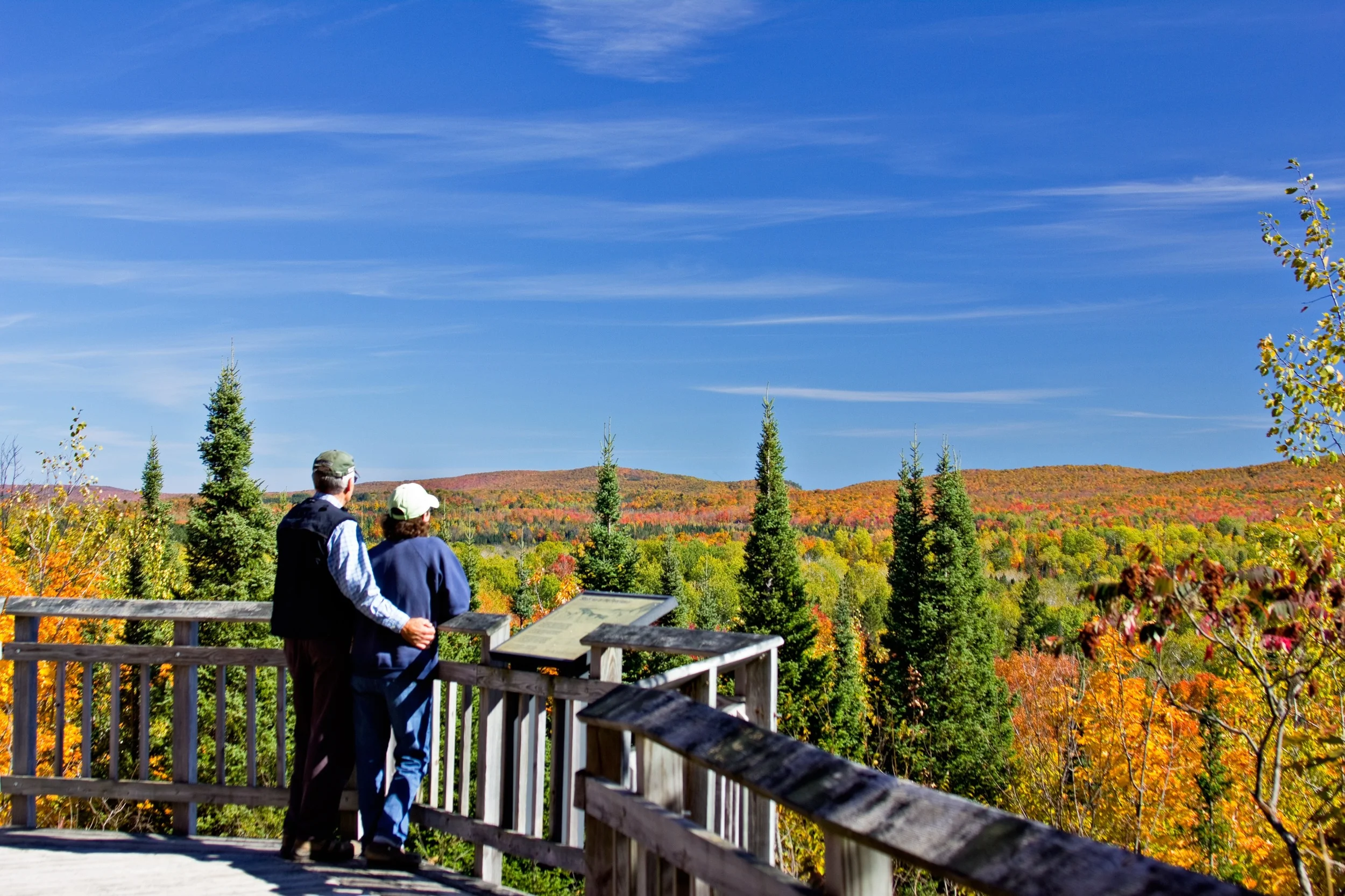 Penokee overlook at peak fall color. (Click to enlarge)