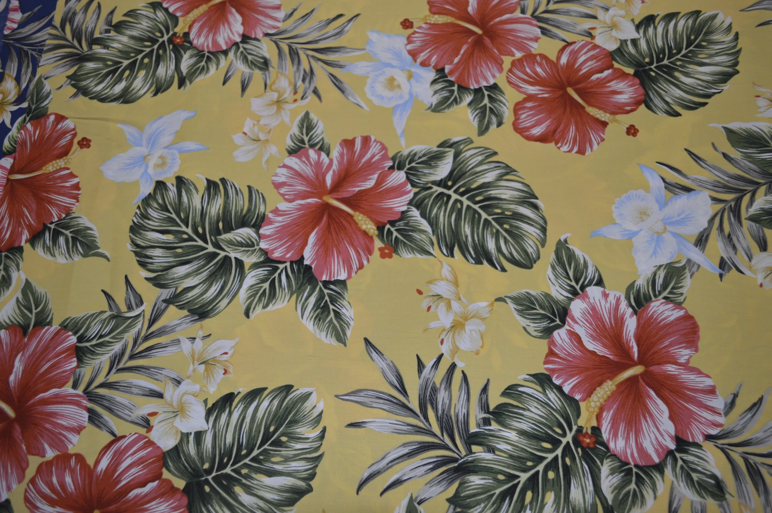 Exclusive Kahala Hibiscus Hawaiian Fabric 549