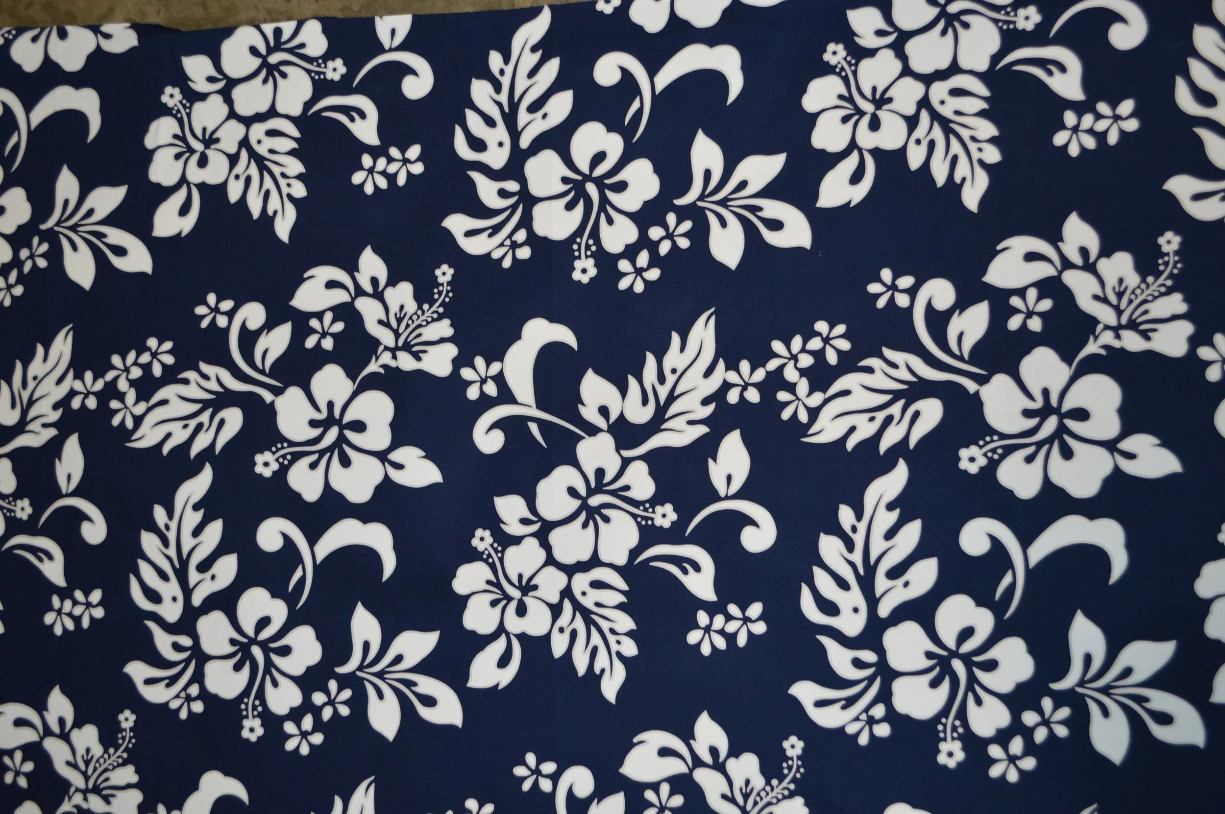 Exclusive Original Hibiscus Design Hawaiian Fabric 354