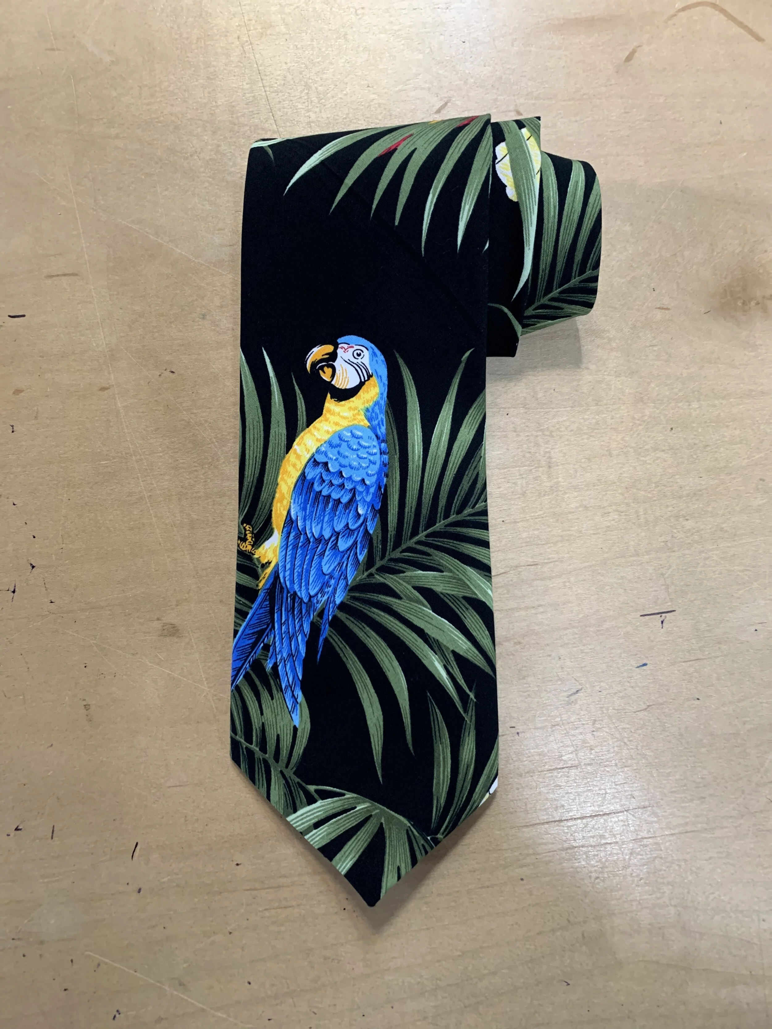 T-422 - Kailua Bay Hawaiian Print Neckties