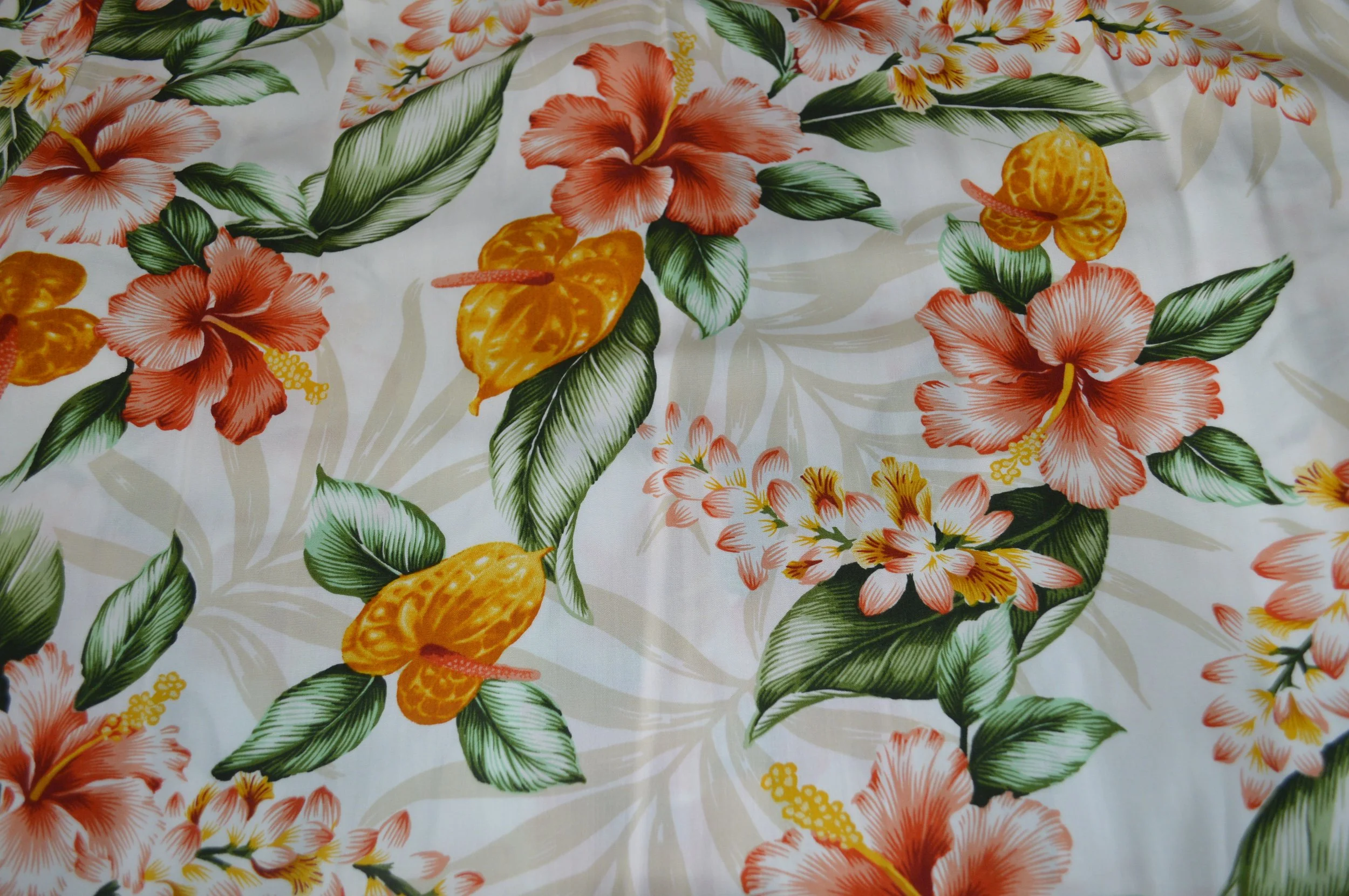 Hawaiian Kauai's Tropical Flower Print Fabric by the Yard 830