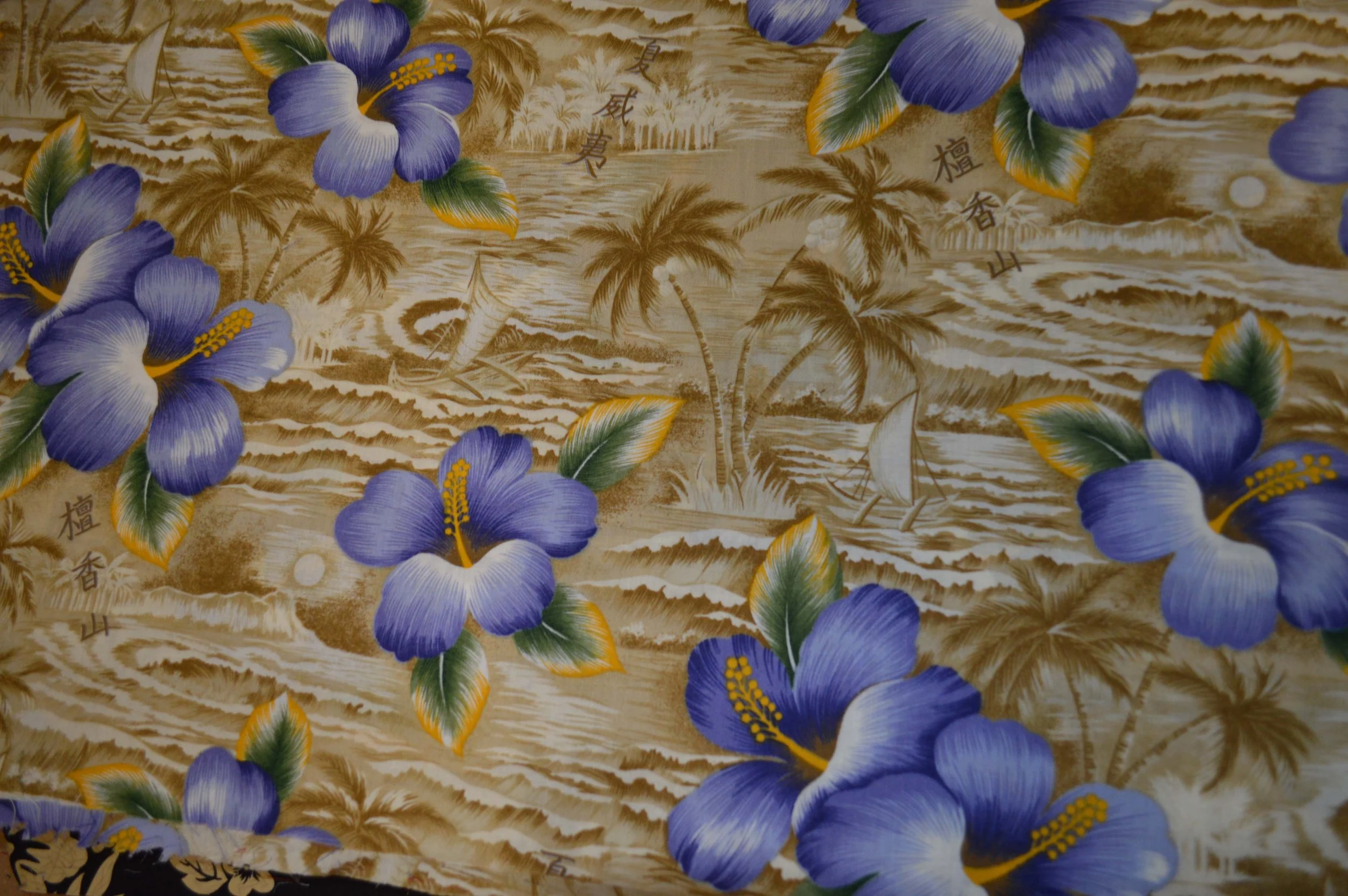 Exclusive Hibiscus Hawaiian Fabric 324