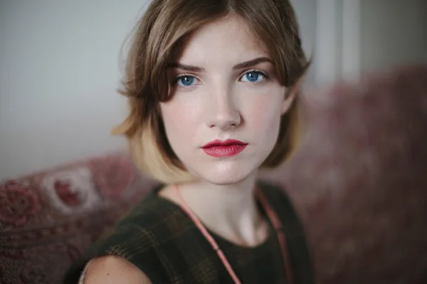 amber_byrne_mahoney_giantLION_fall_winter_lookbook_brooklyn_new_york_006.jpg