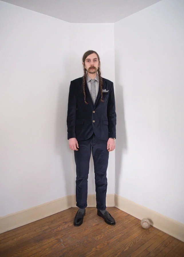 11. SuitCorner.jpg