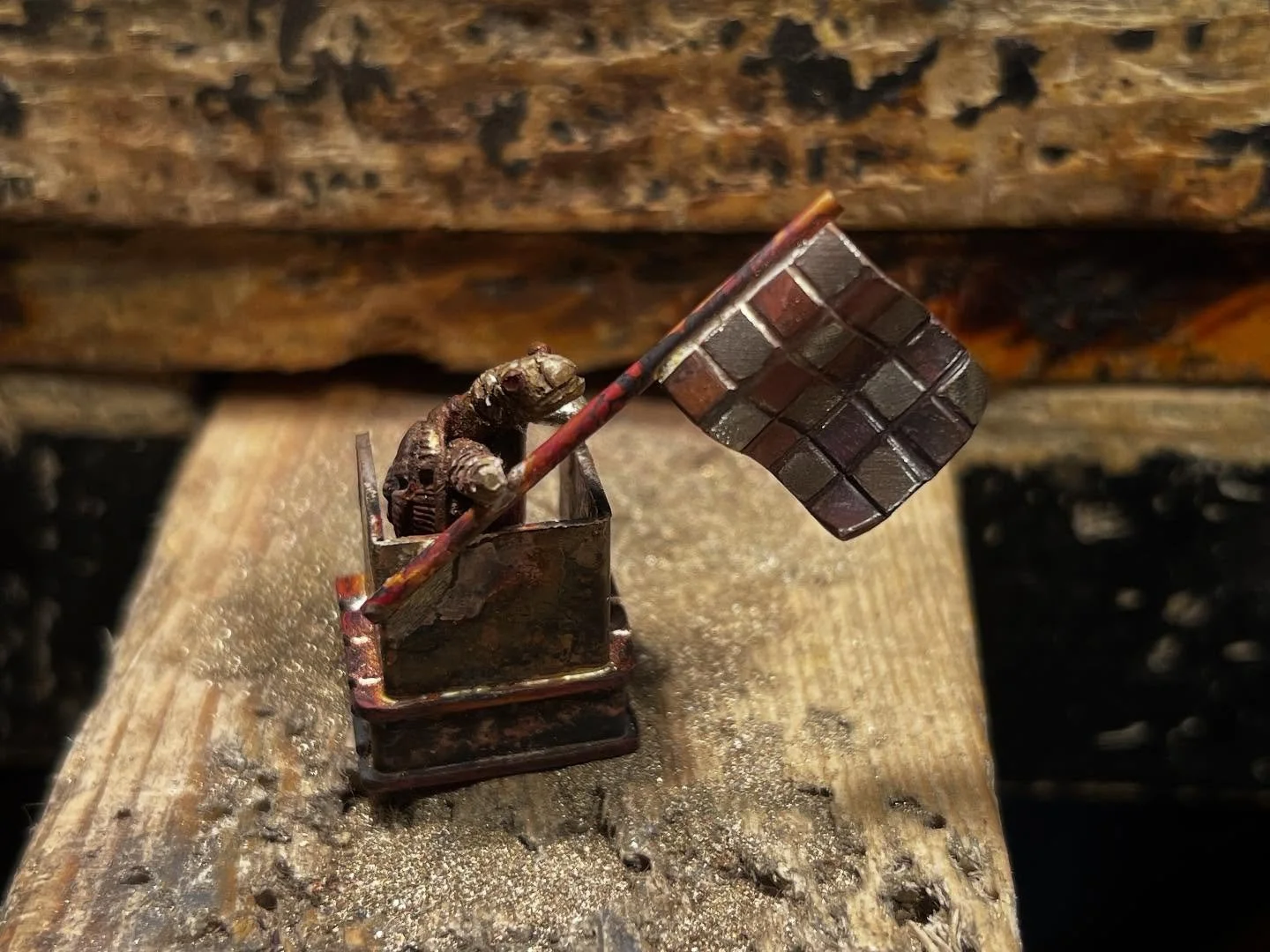 🏁 I don&rsquo;t recall any of my previous works having a flag, but my last piece and this one both include one. All fabrication work, including the turtle.