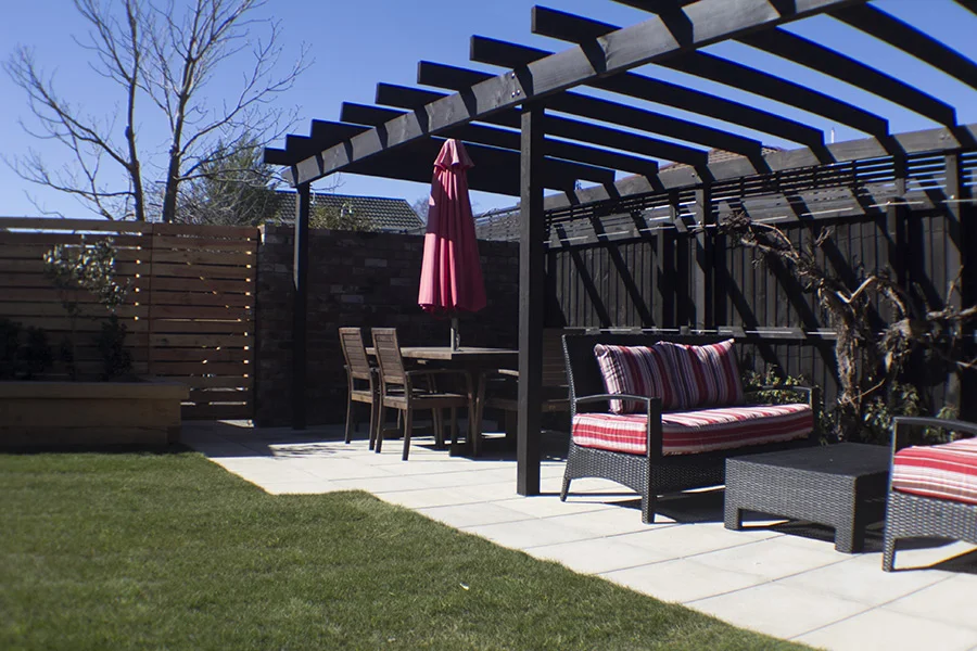 landscapes-unlimited-backyard-tiles-pergola.jpg