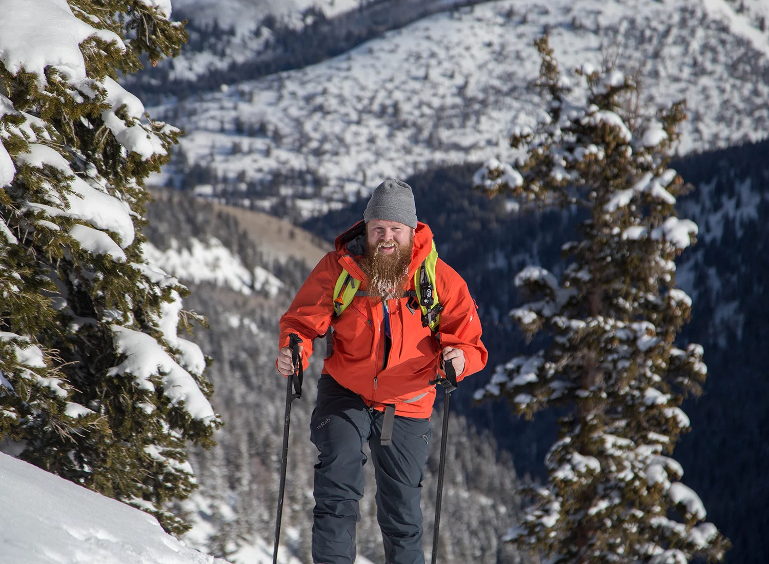 days-draw-backcountry-ski-tour-approach.jpg