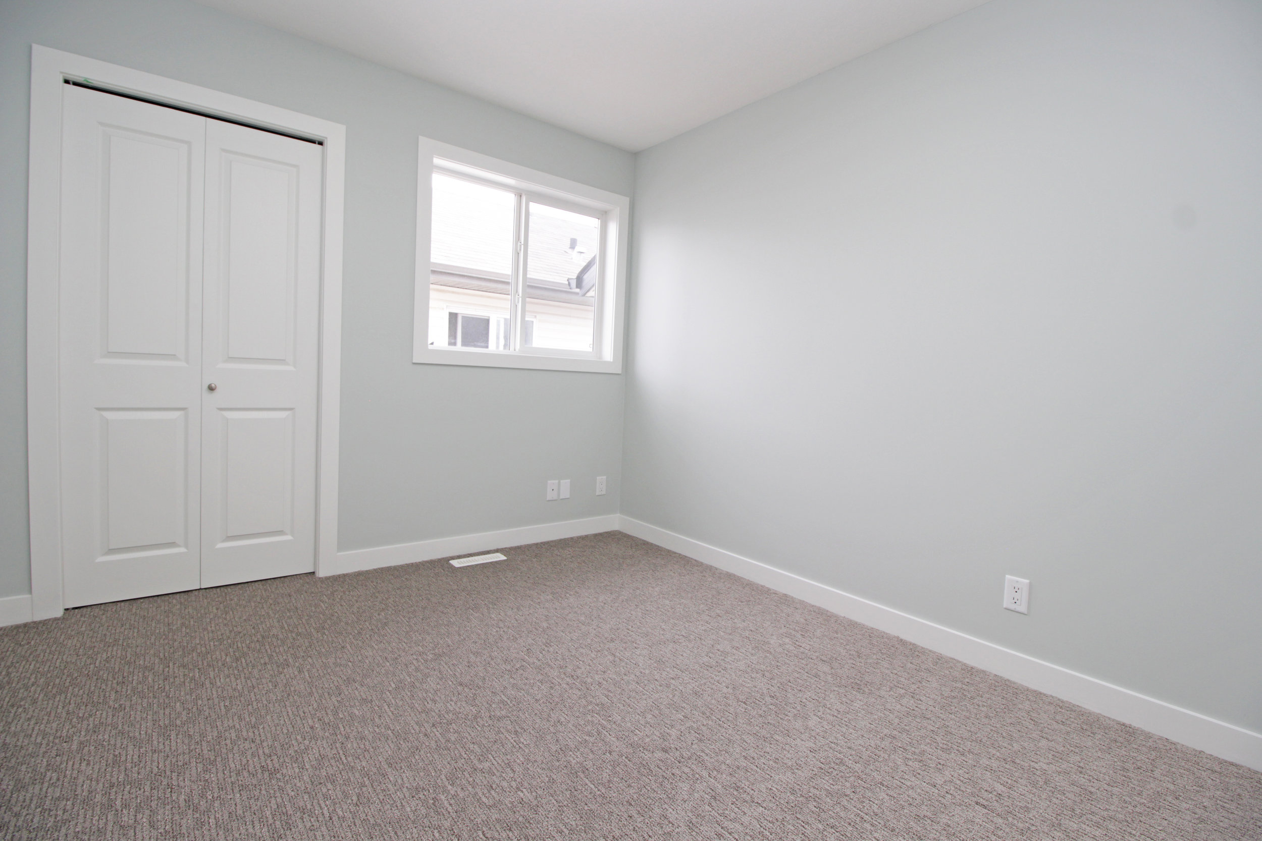 Bed1.jpg